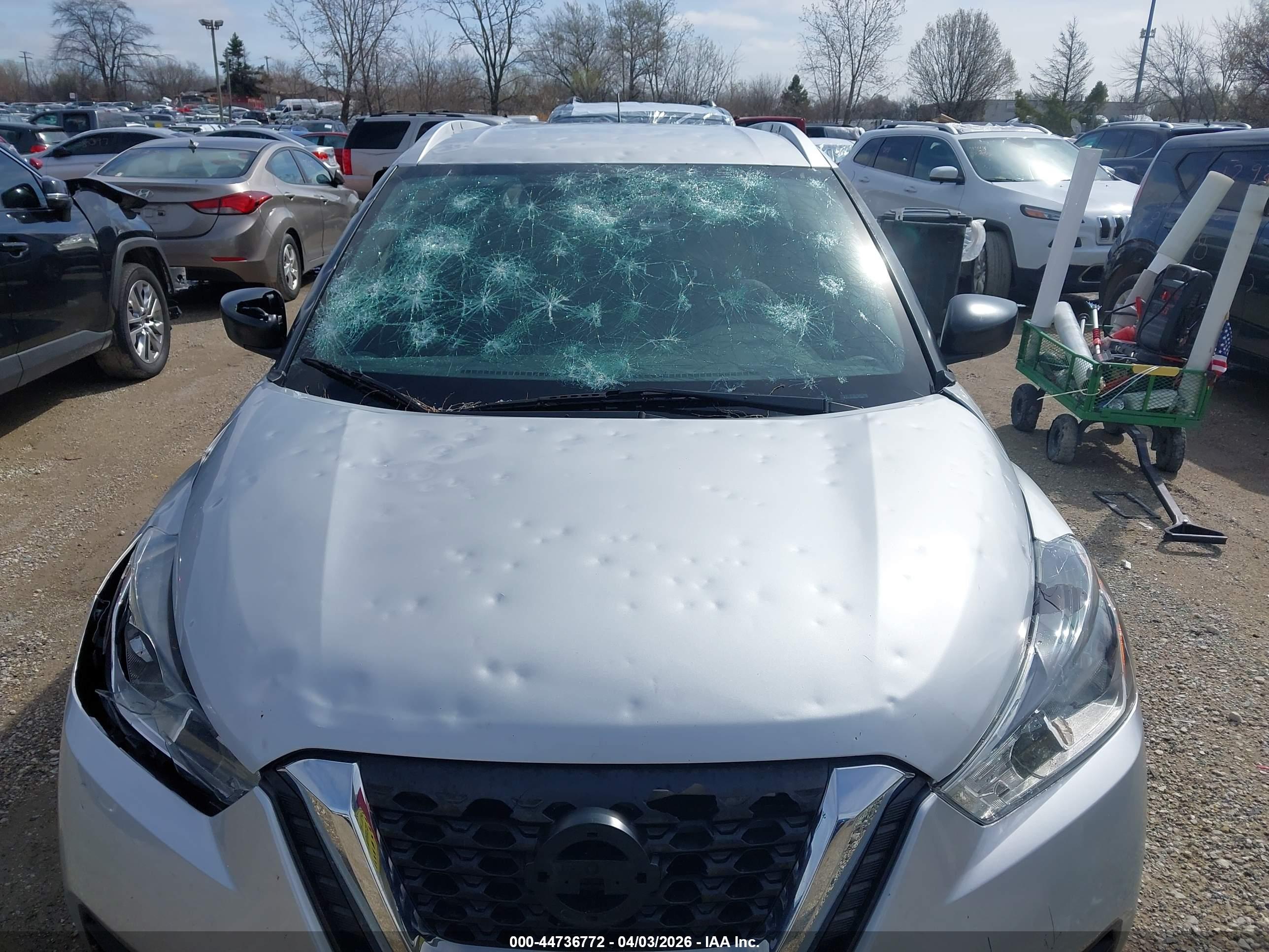 NISSAN KICKS image 6