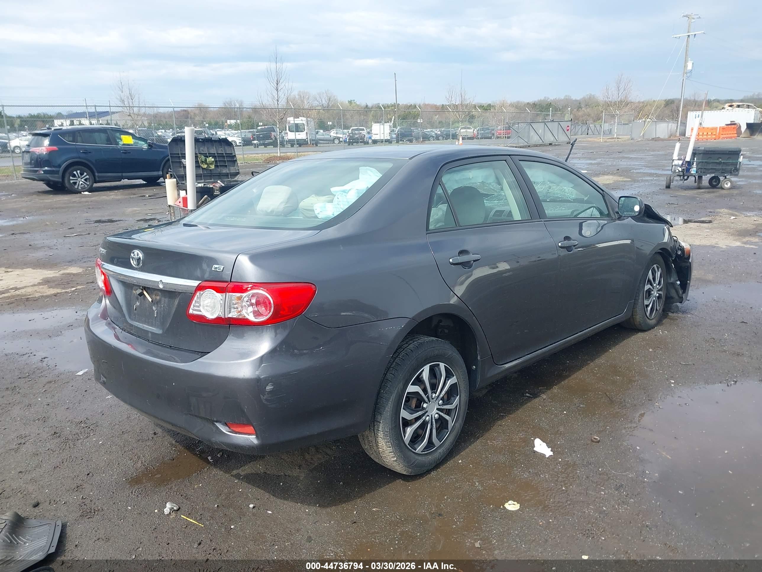 TOYOTA COROLLA image 4