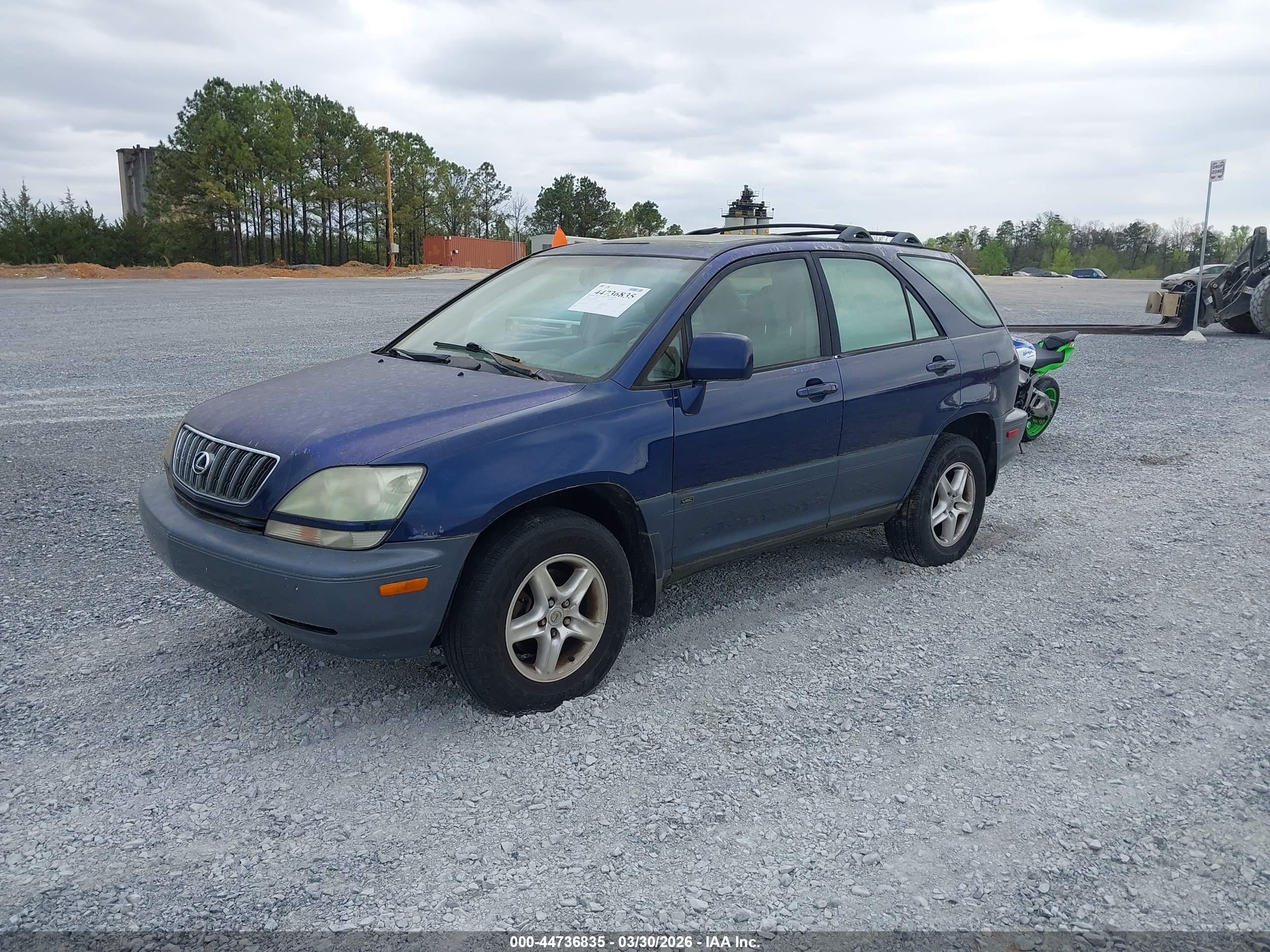 LEXUS RX image 2