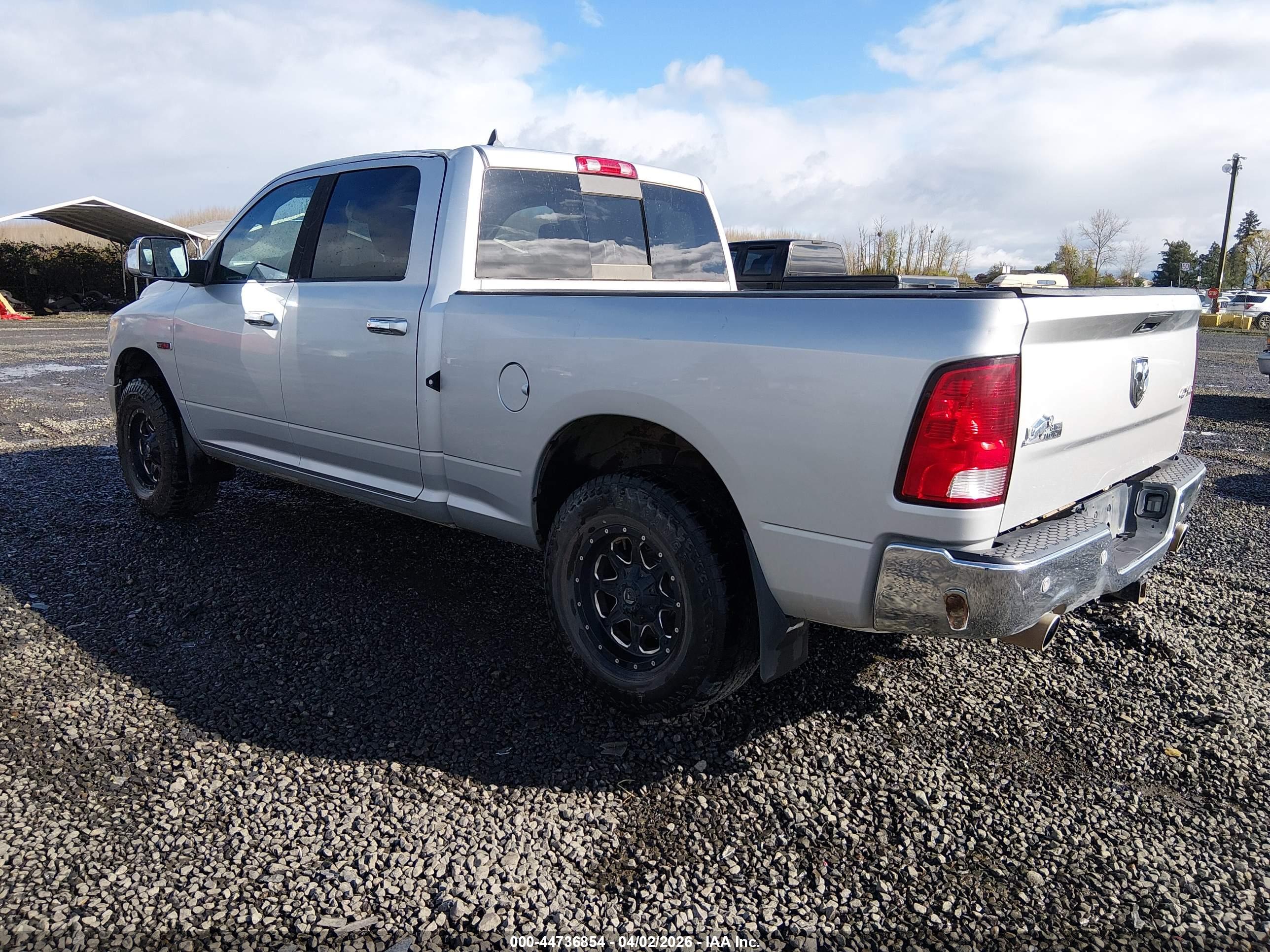 RAM 1500 image 3