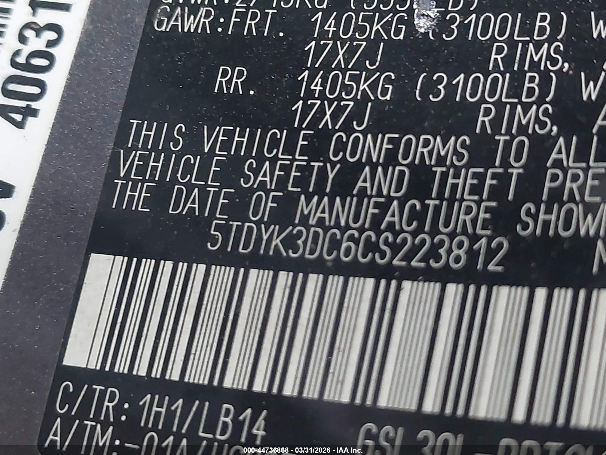 TOYOTA SIENNA image 9