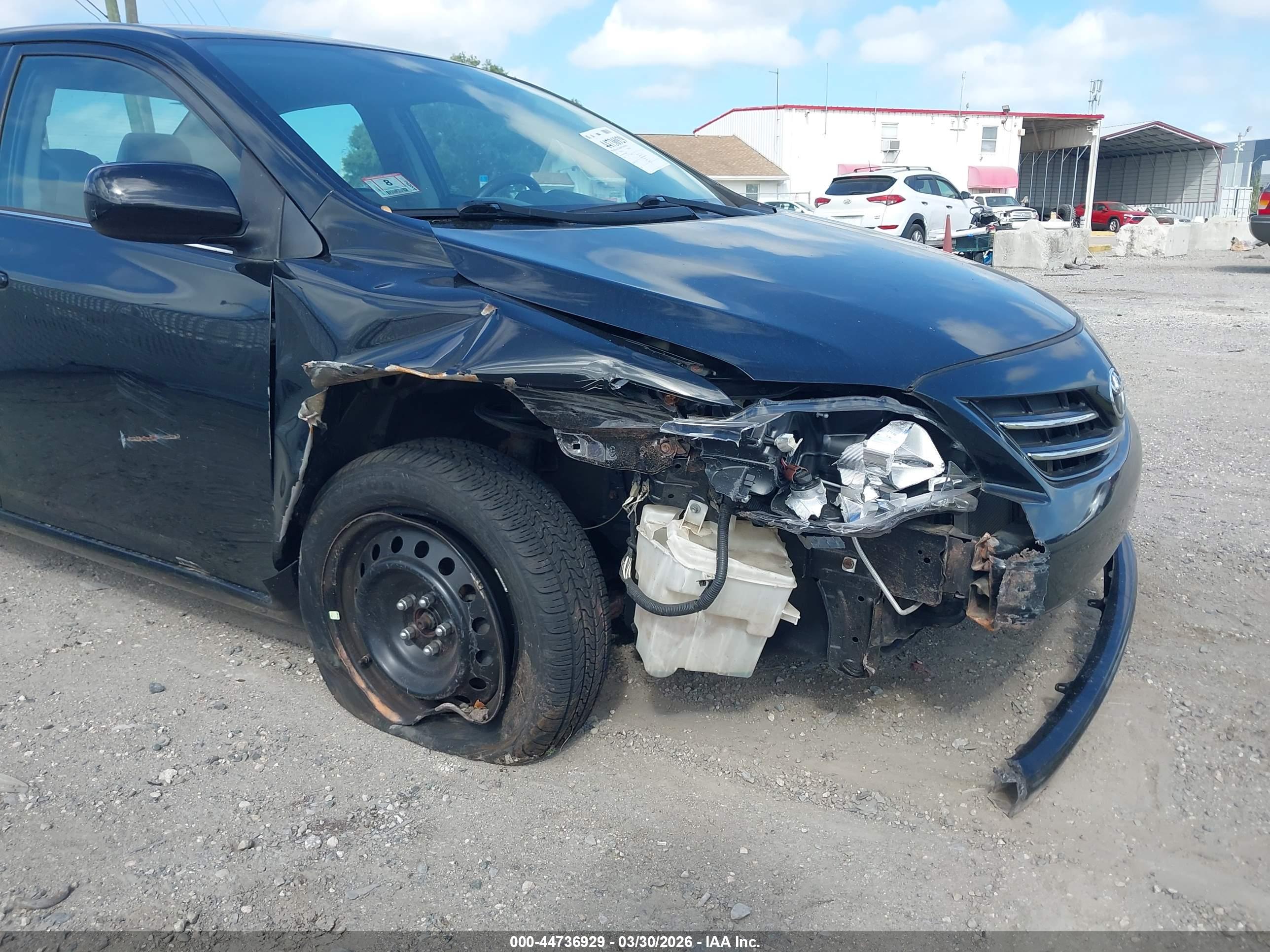 TOYOTA COROLLA image 6