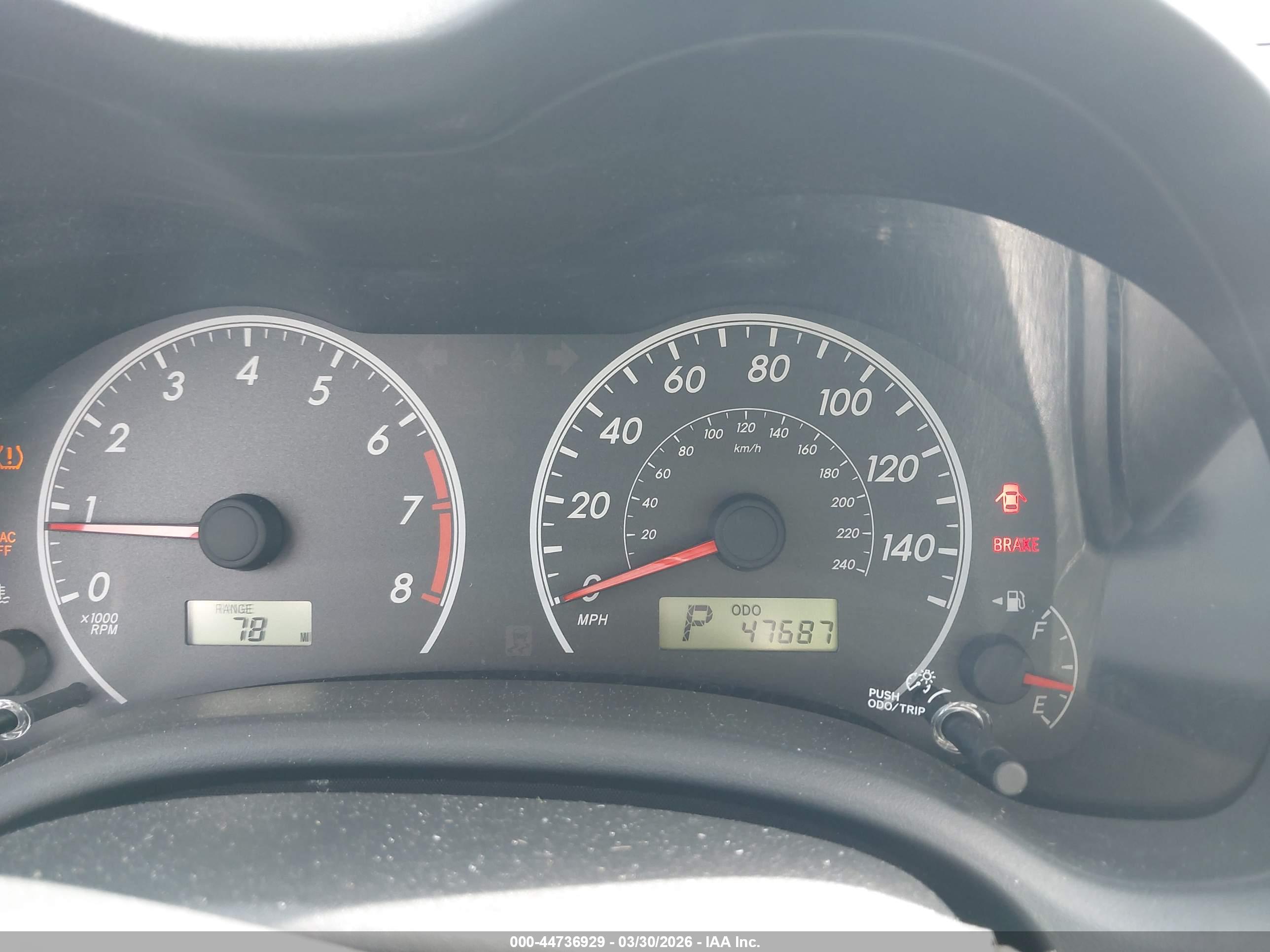 TOYOTA COROLLA image 7