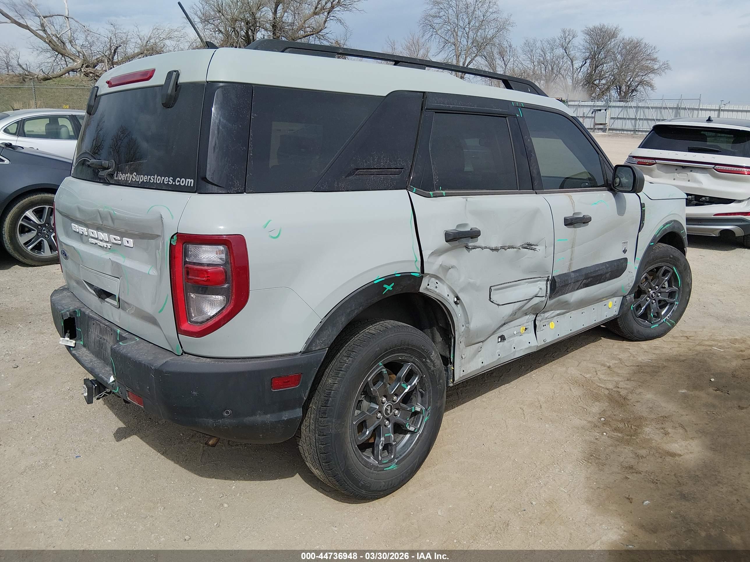 FORD BRONCO image 4