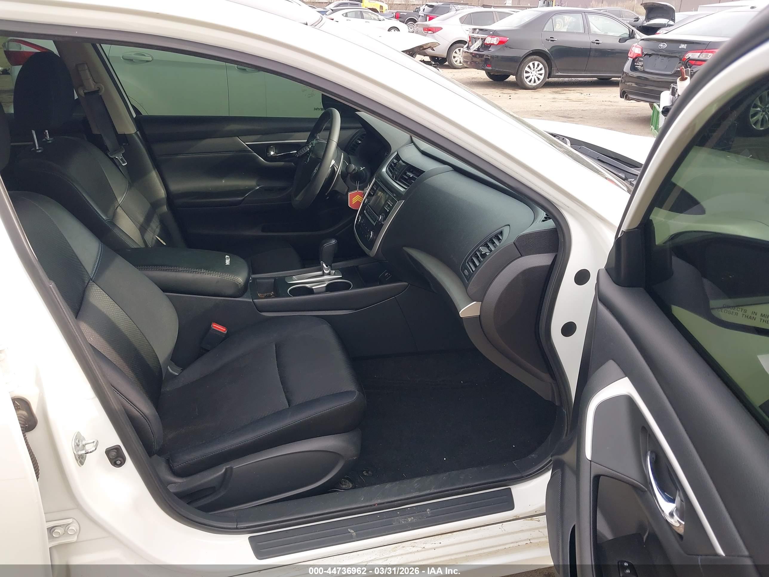 NISSAN ALTIMA image 5