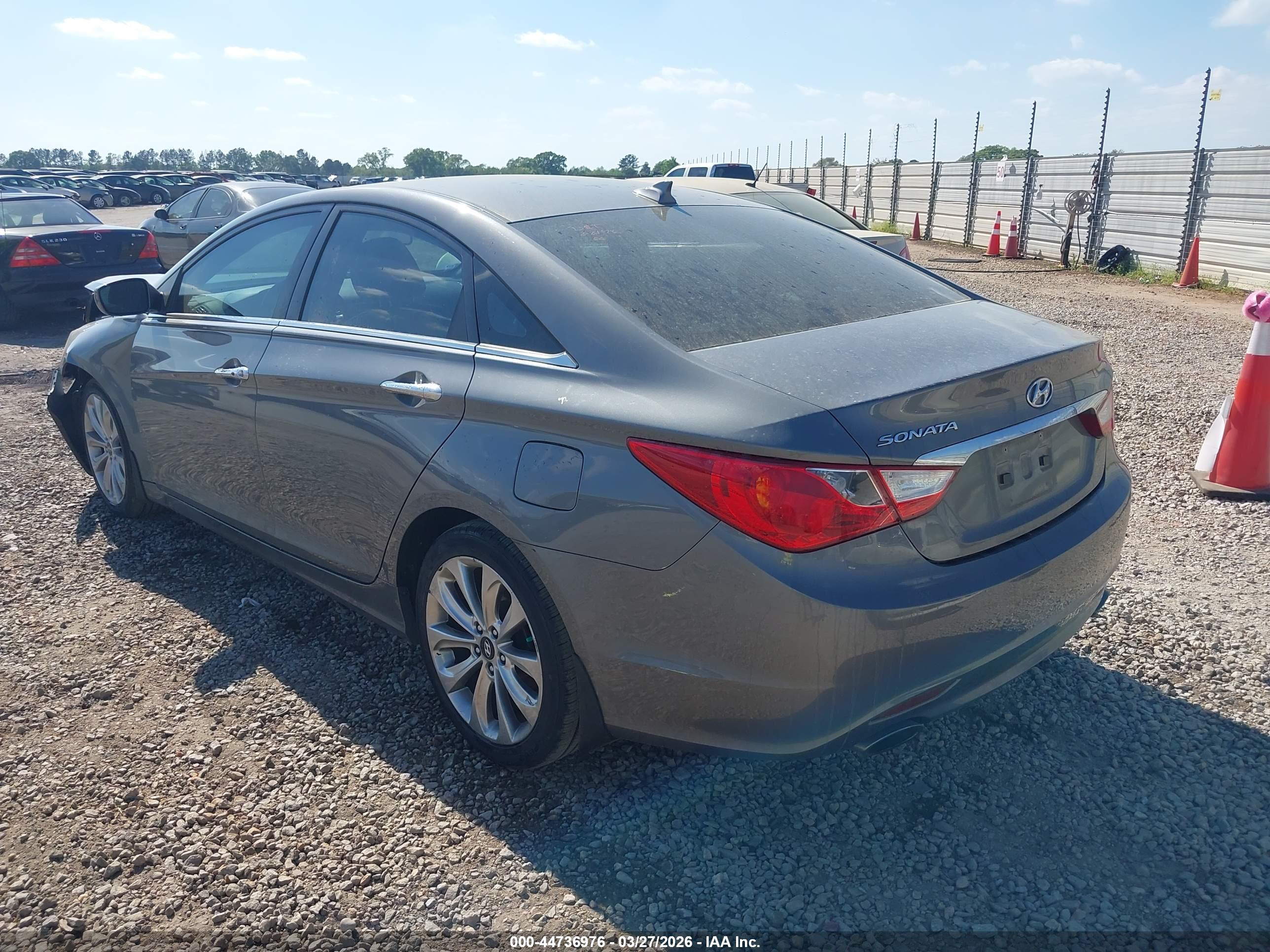 HYUNDAI SONATA image 3