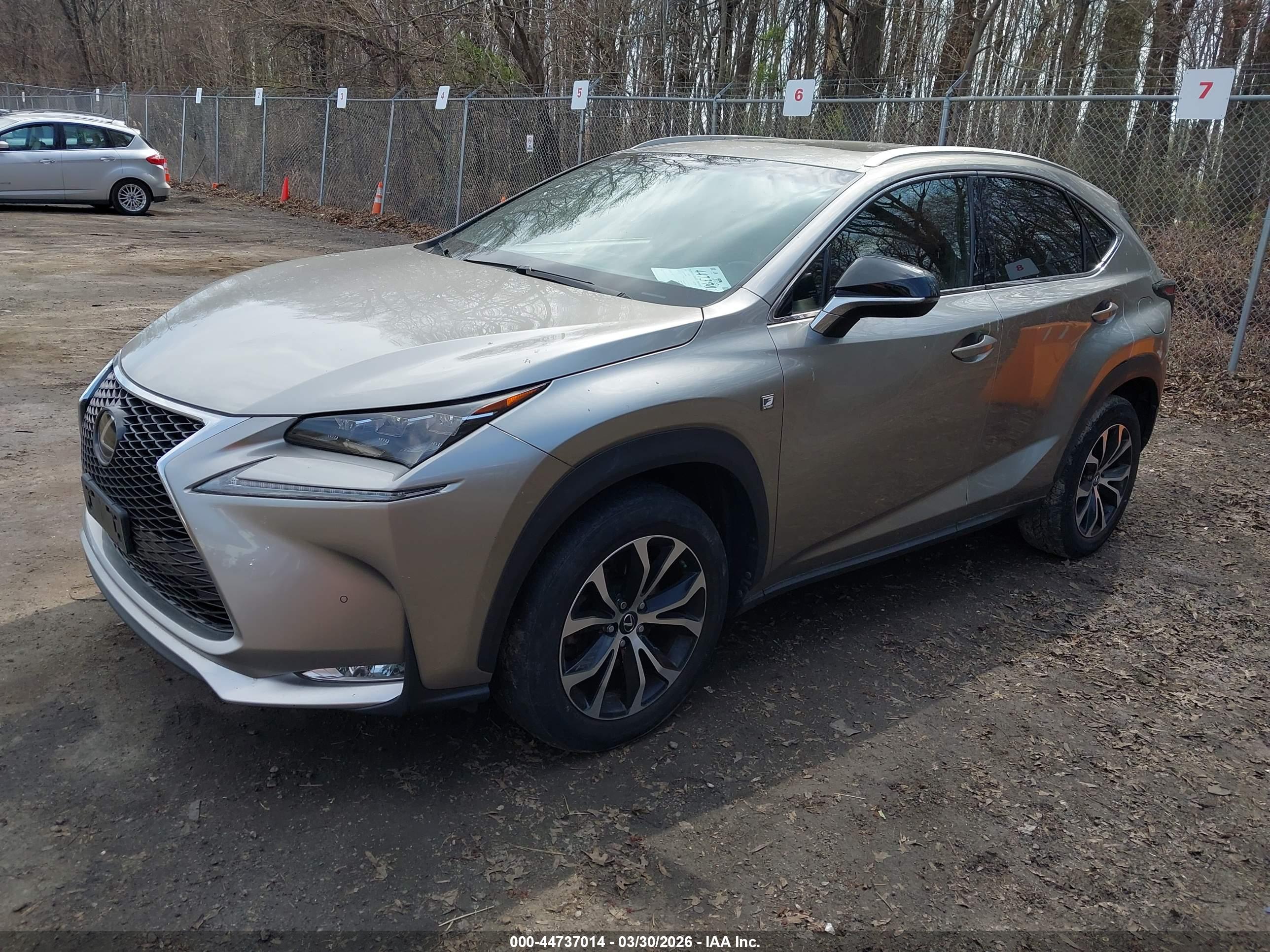 LEXUS NX image 2