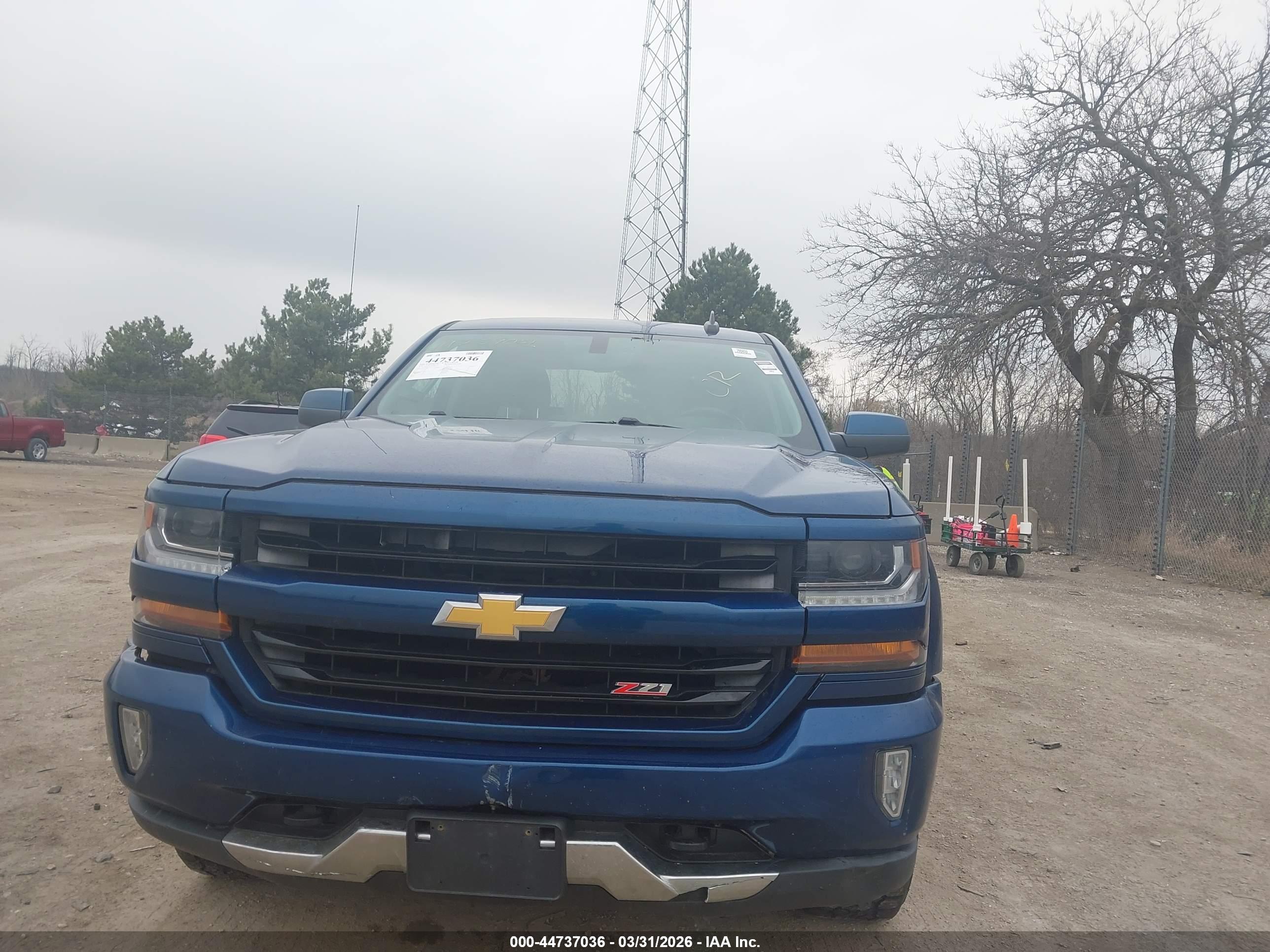 CHEVROLET SILVERADO image 6
