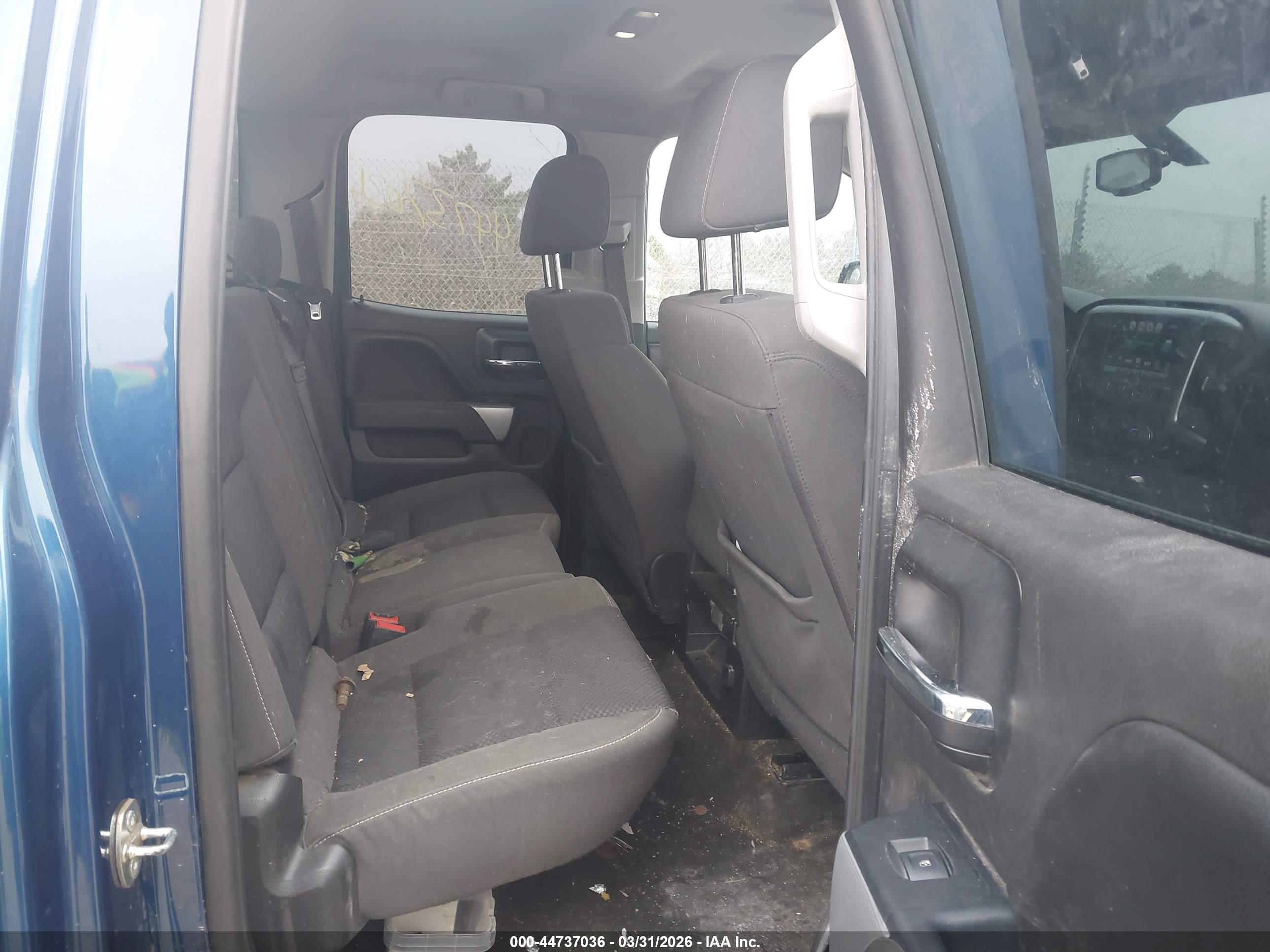 CHEVROLET SILVERADO image 8