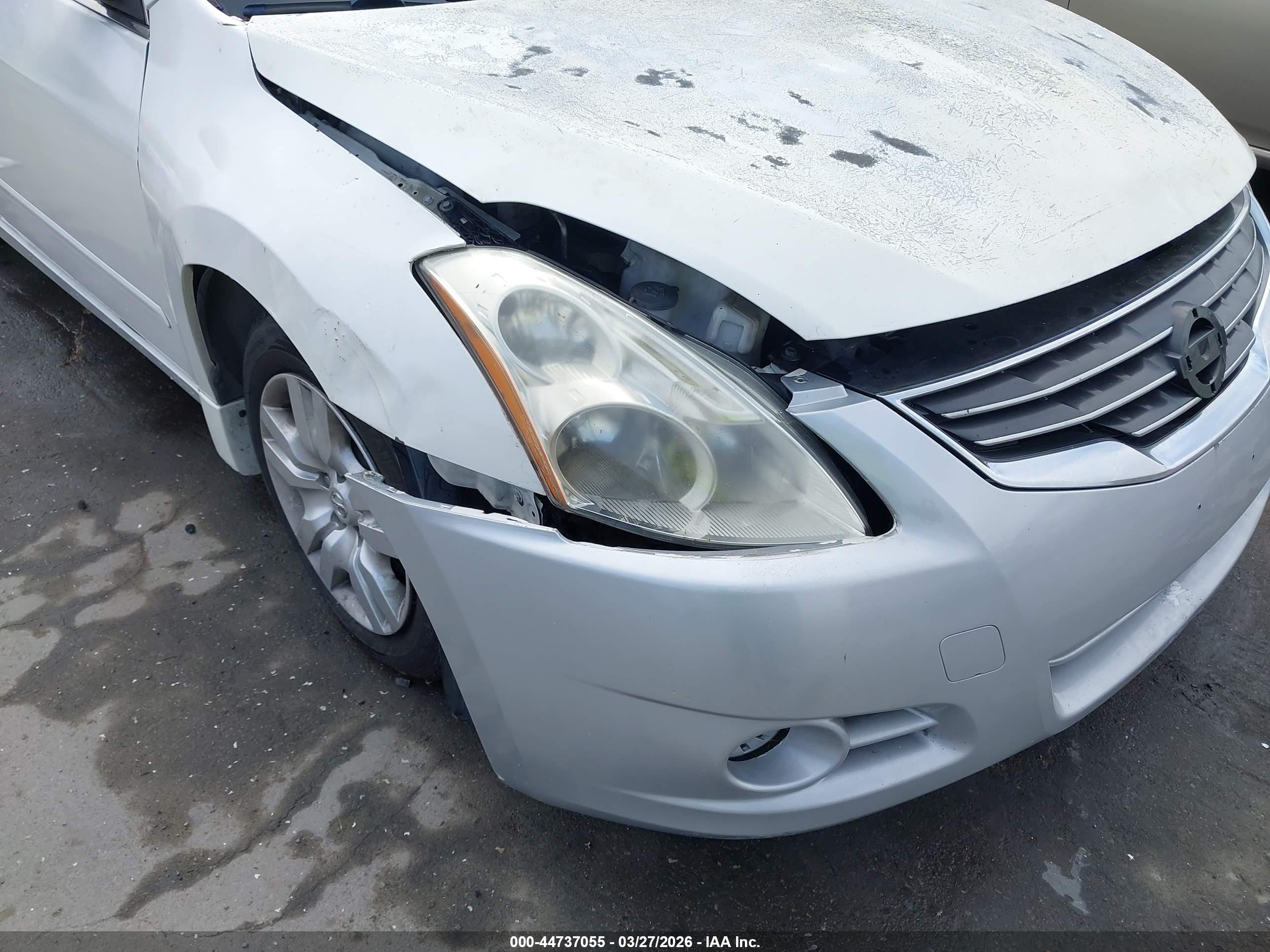 NISSAN ALTIMA image 6