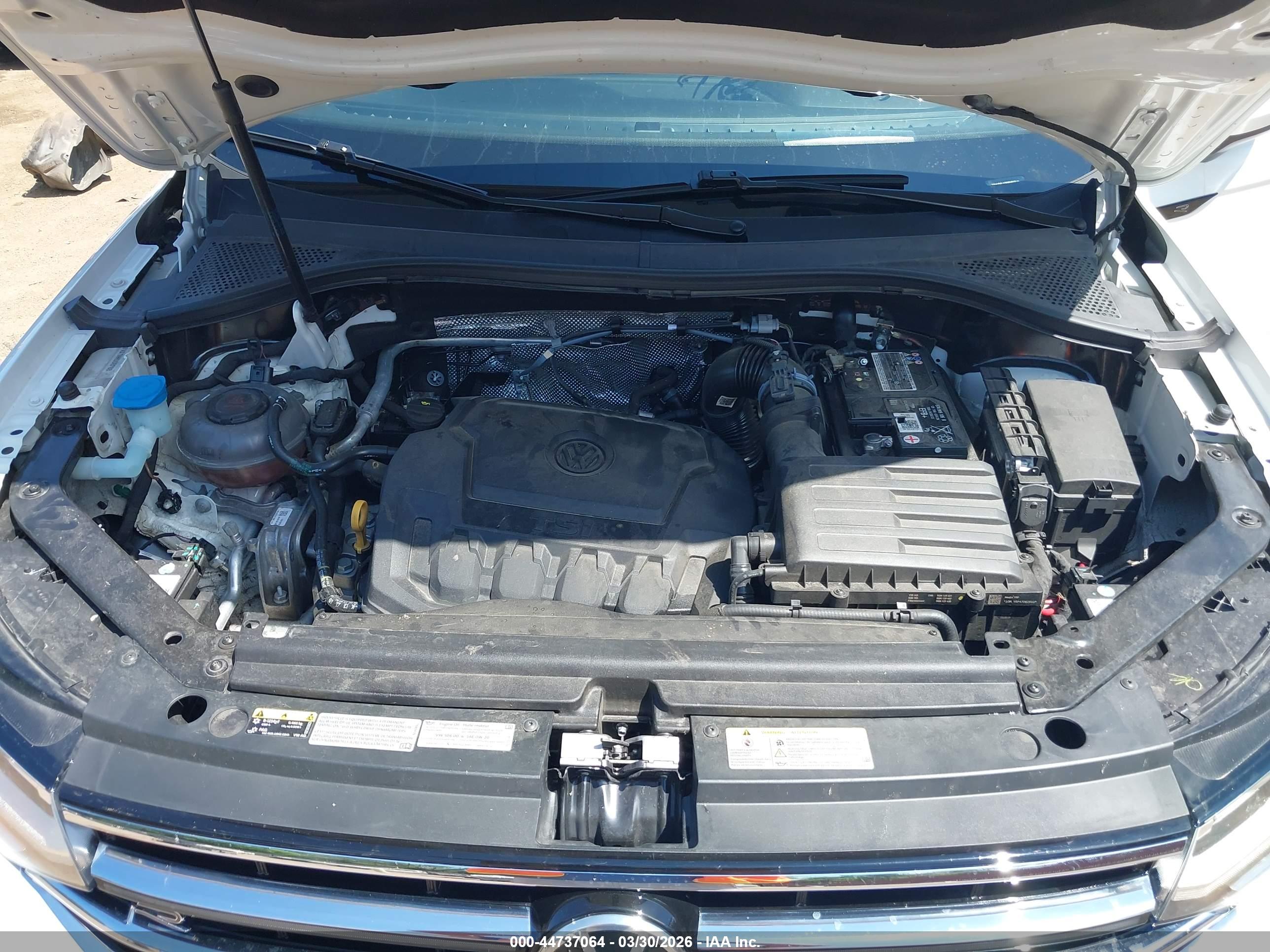 VOLKSWAGEN TIGUAN image 10