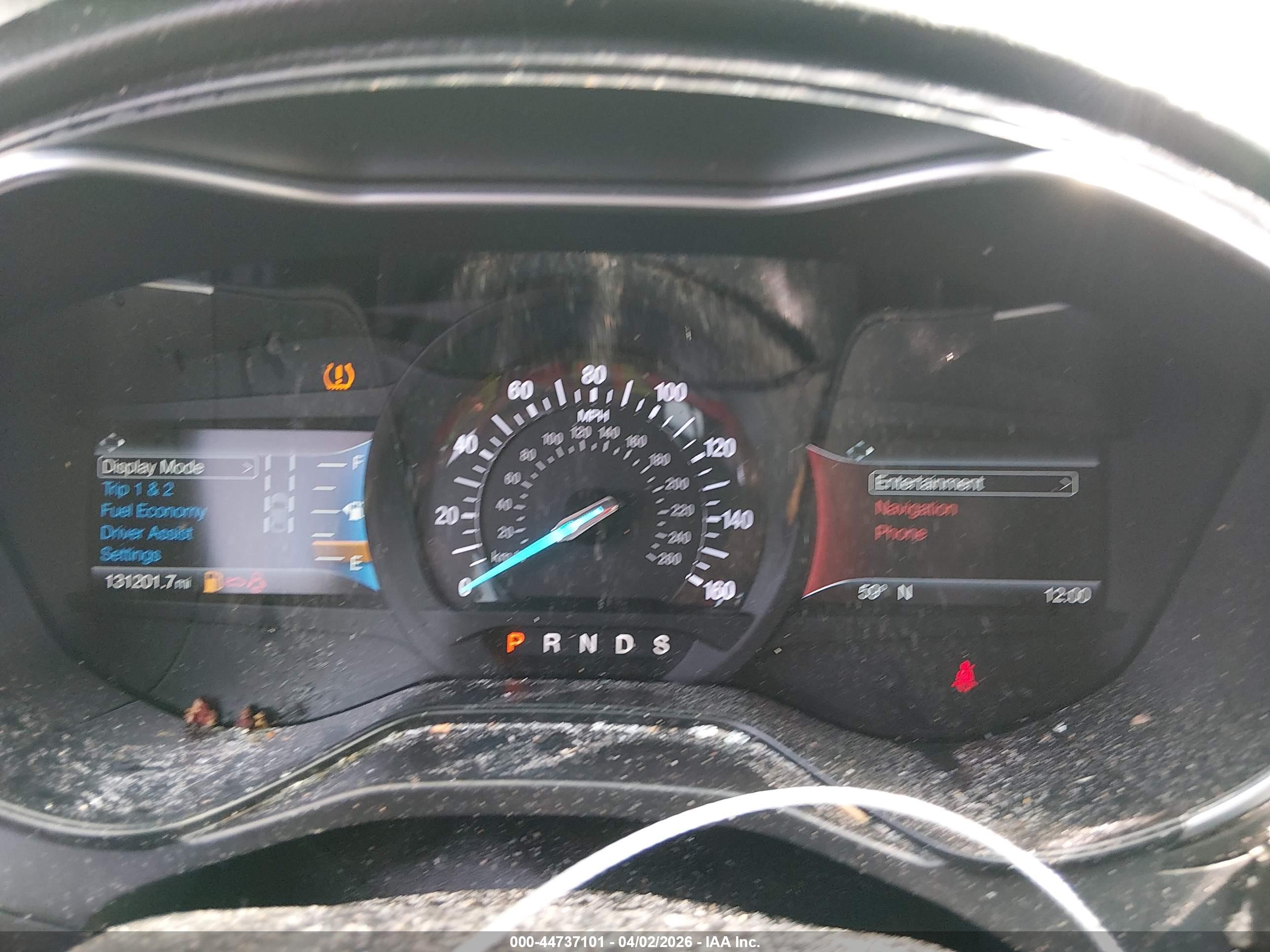 FORD FUSION image 7