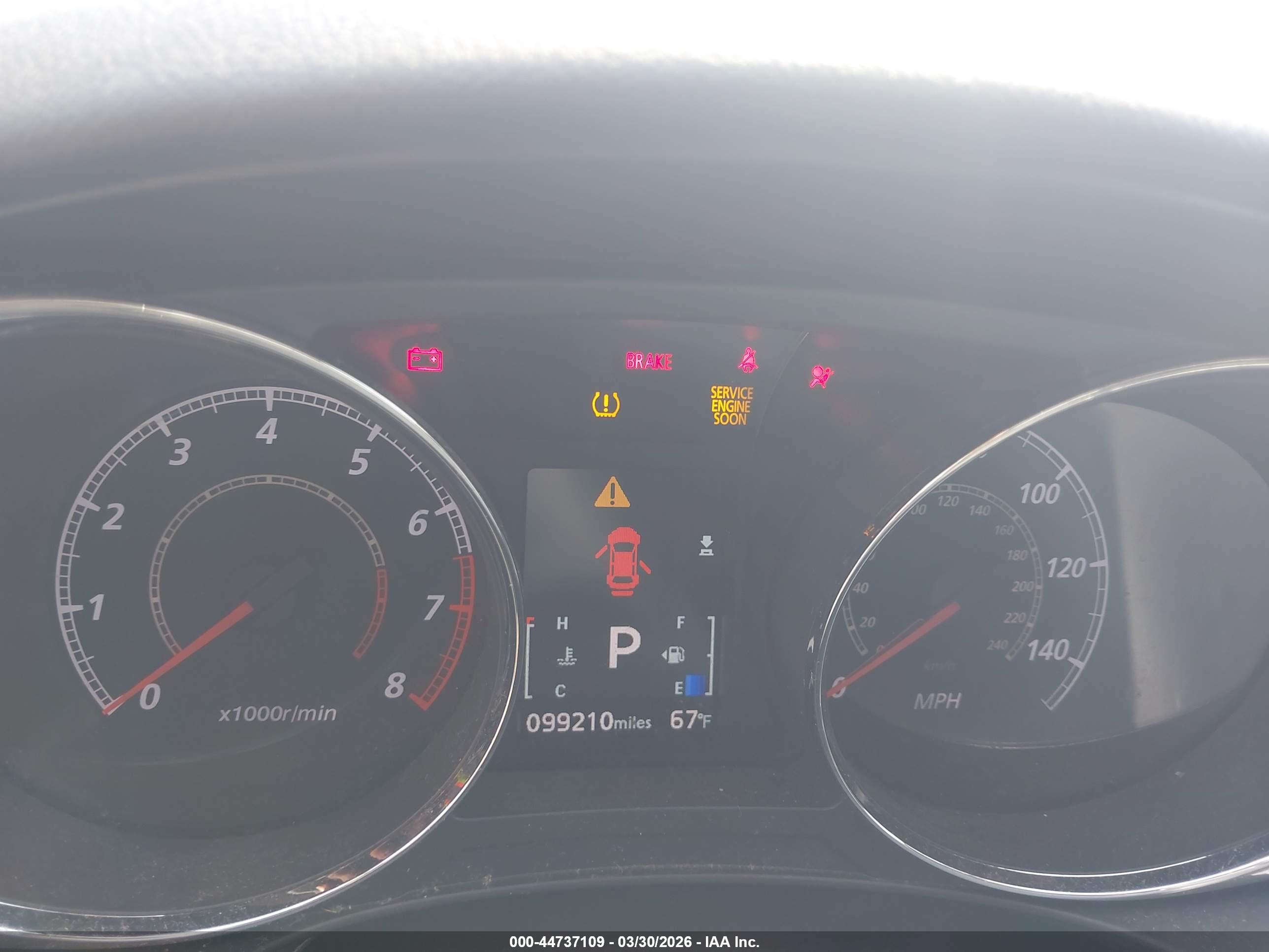 MITSUBISHI OUTLANDER image 7