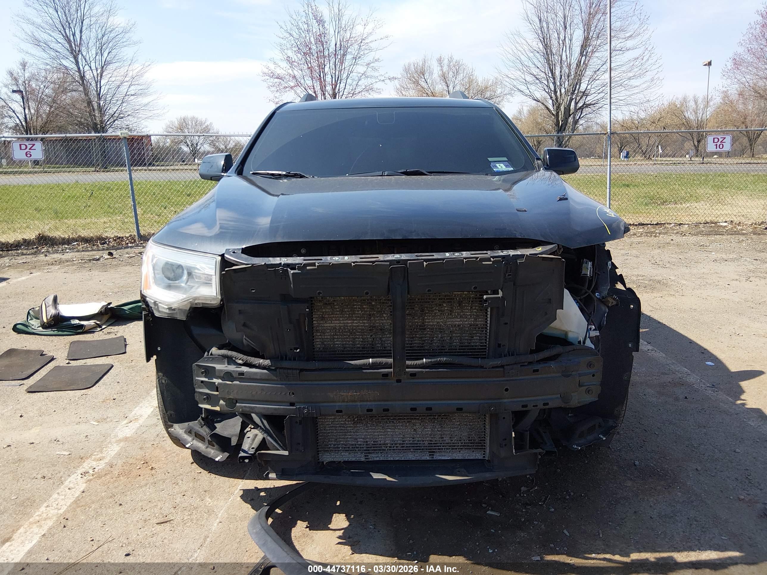 GMC ACADIA image 6