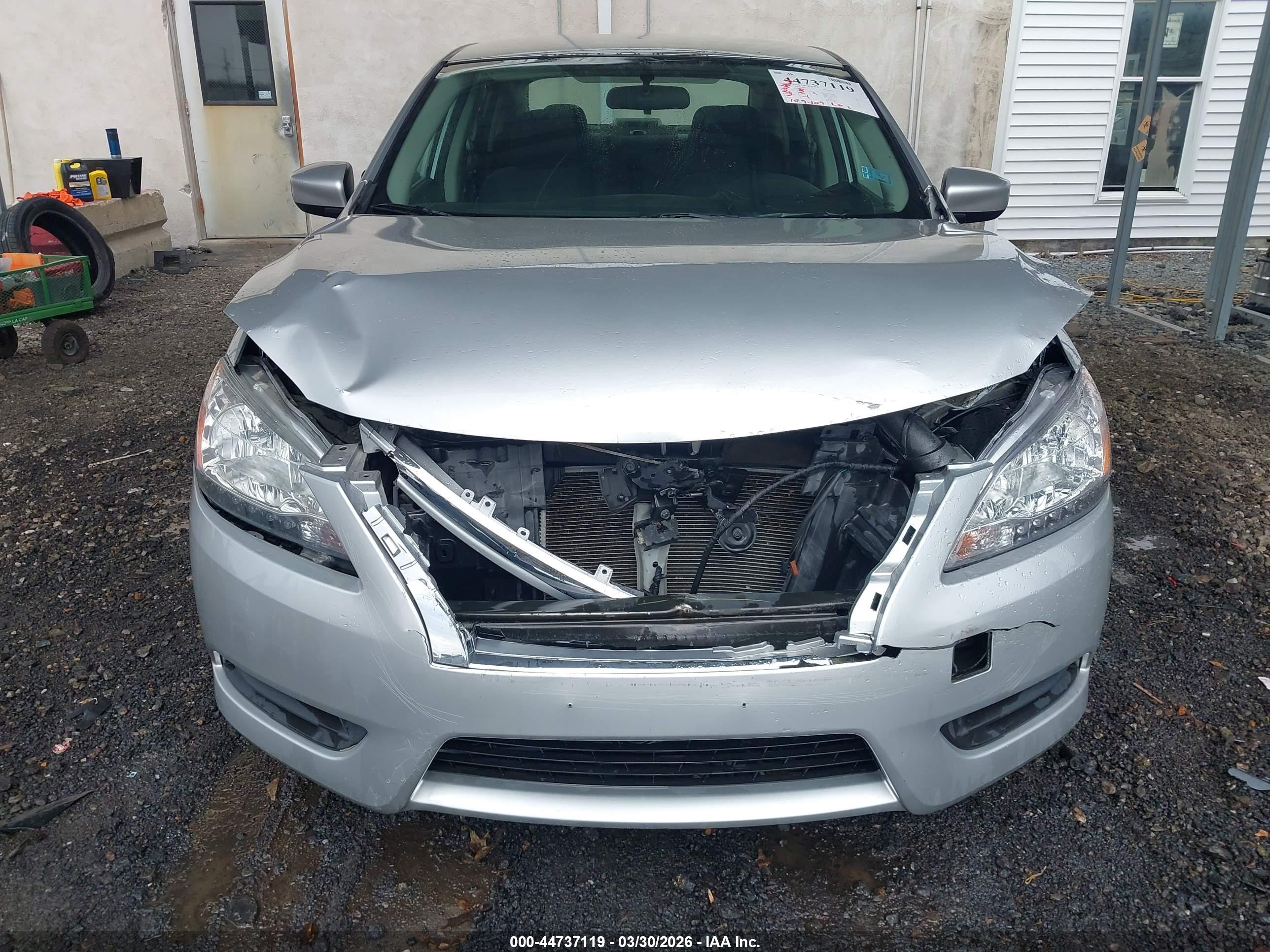NISSAN SENTRA image 6