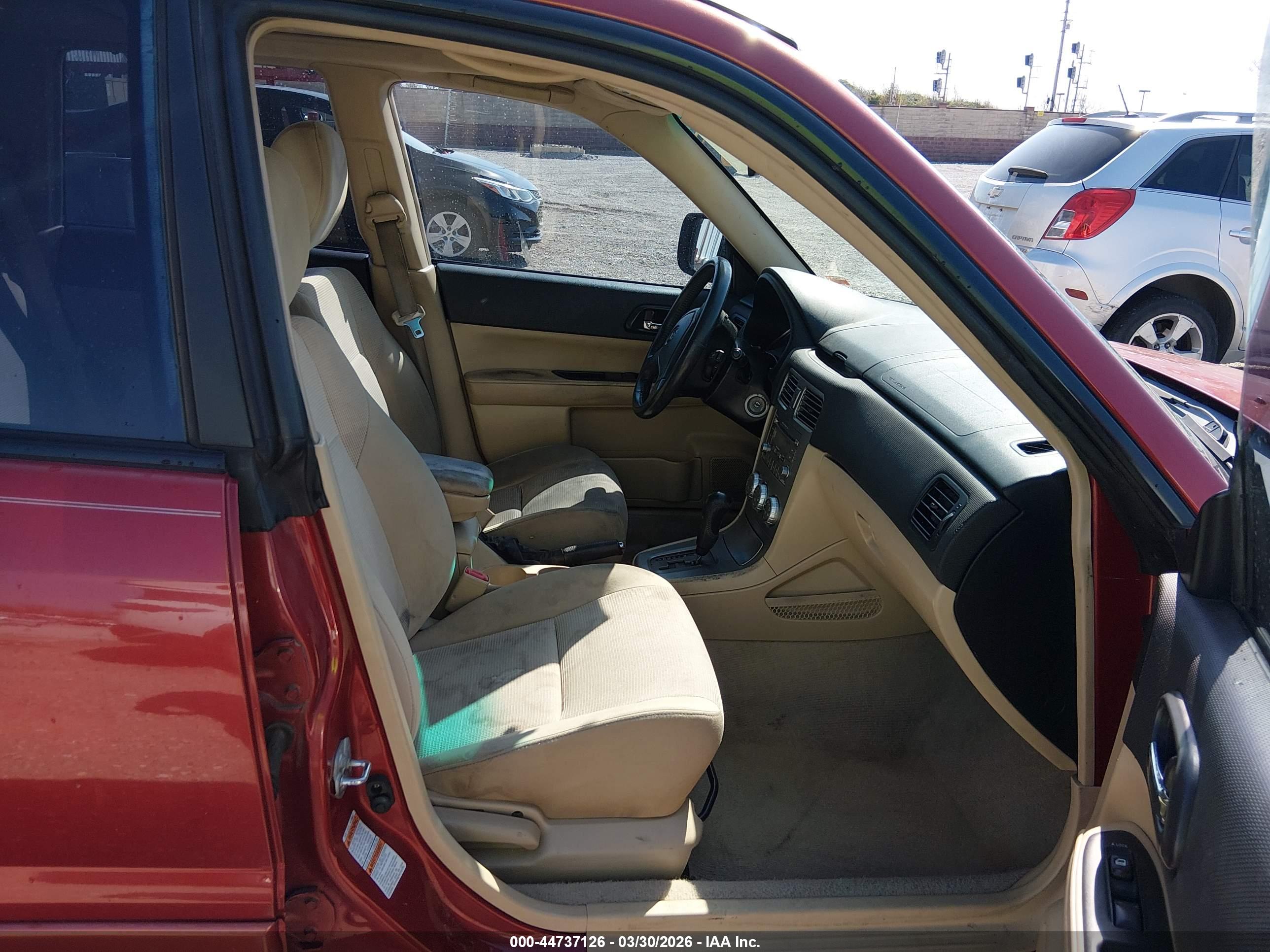 SUBARU FORESTER image 5