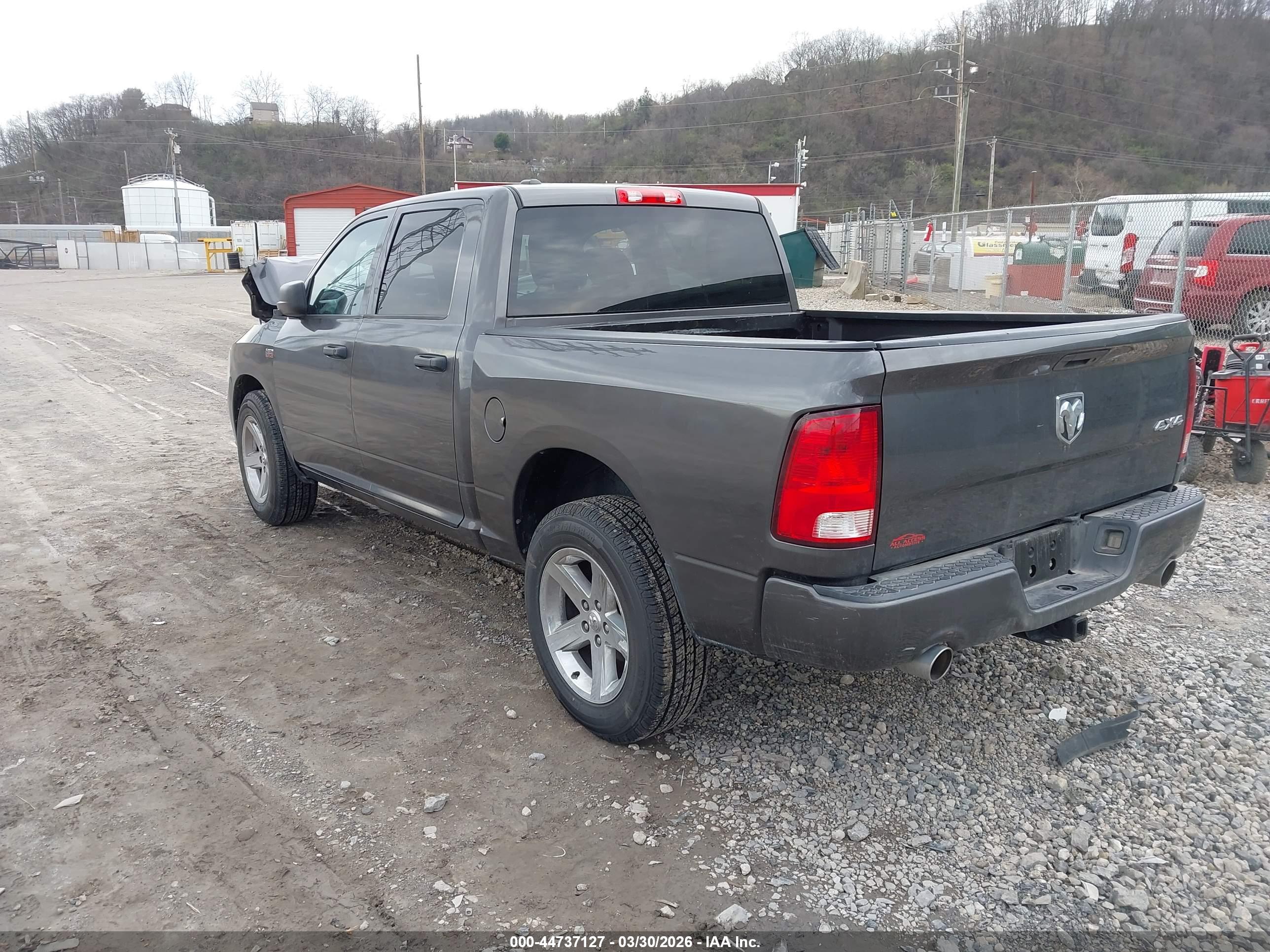 RAM 1500 image 3