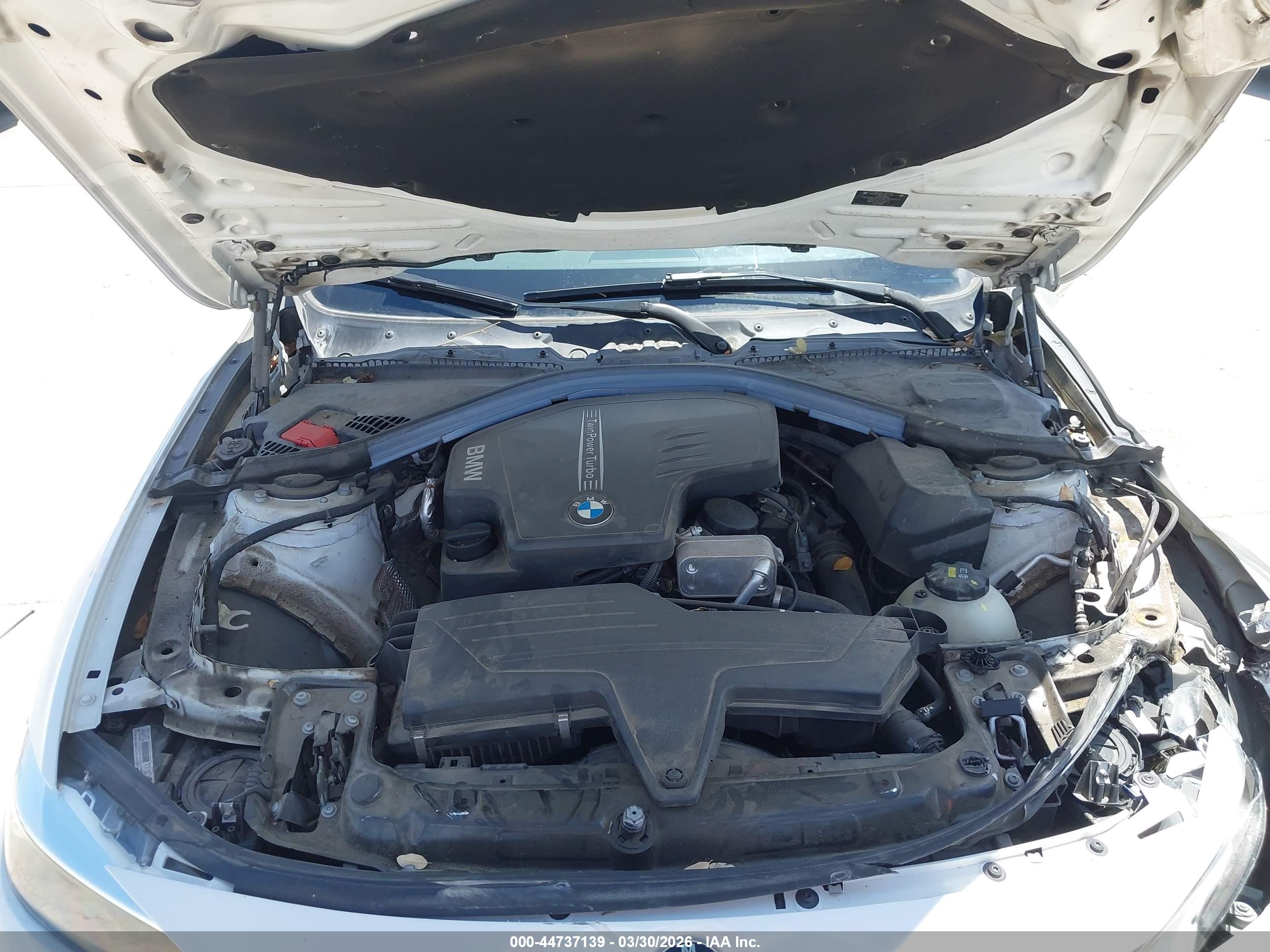 BMW 328I image 10