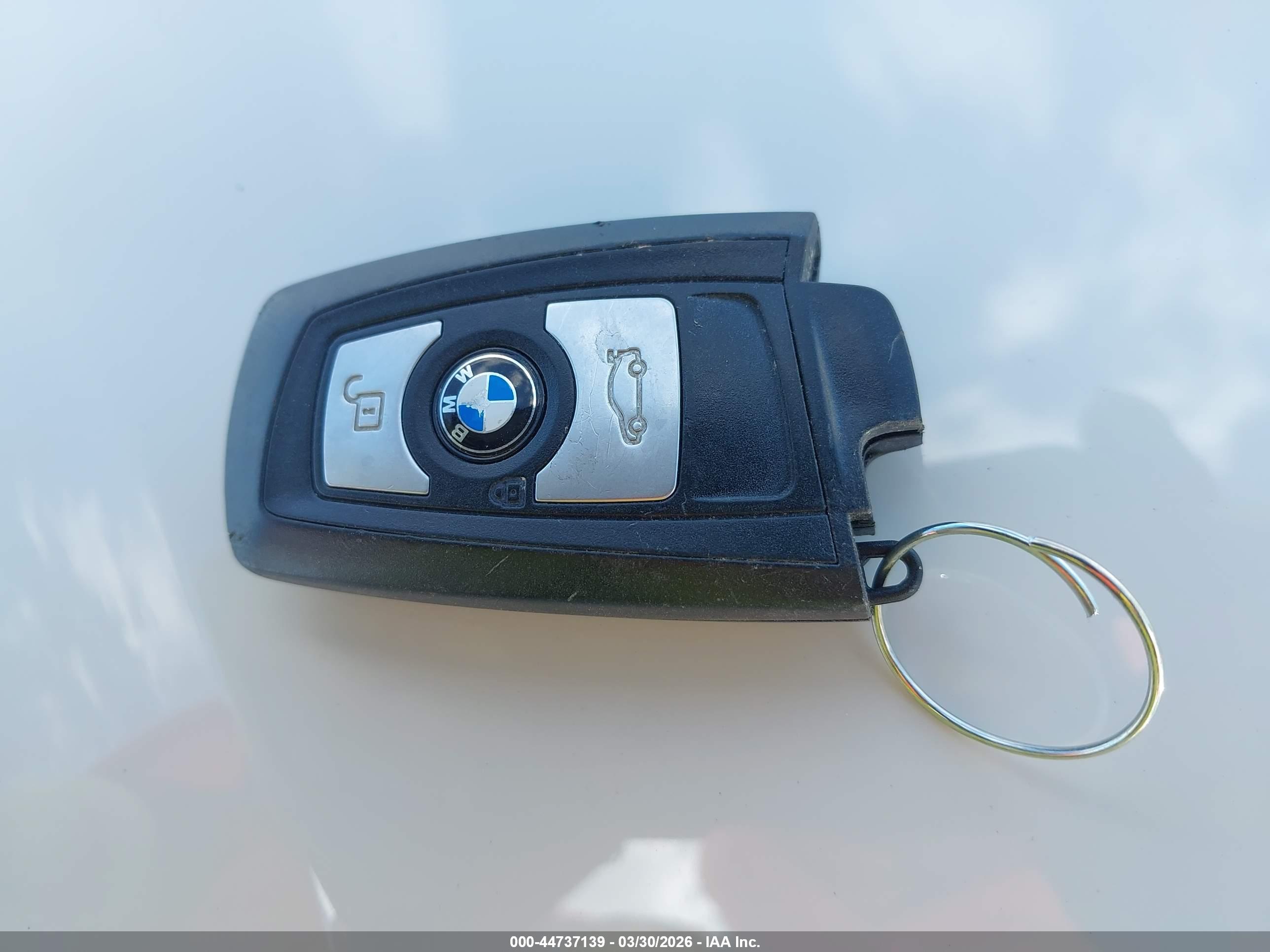 BMW 328I image 11