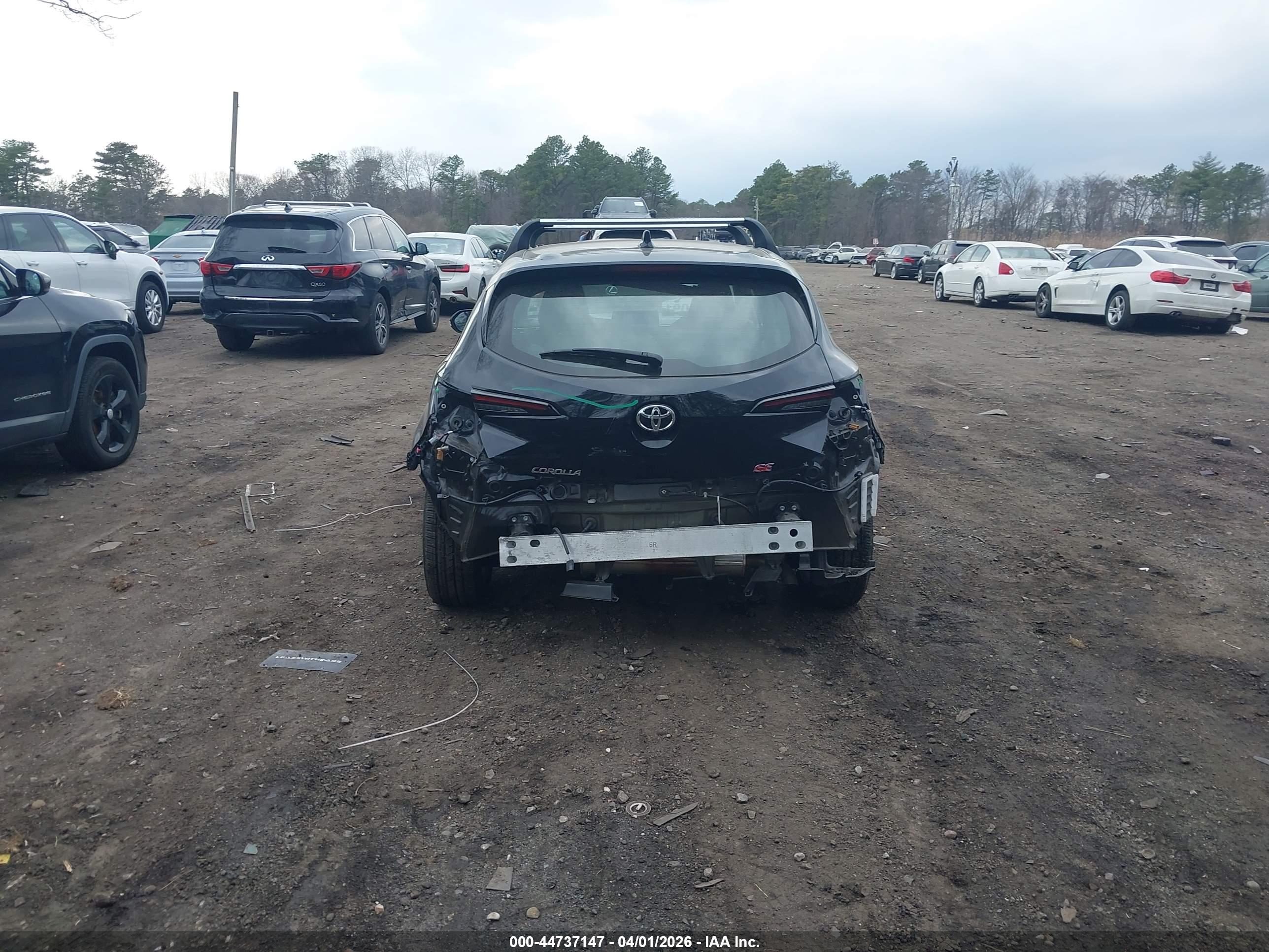 TOYOTA COROLLA image 6