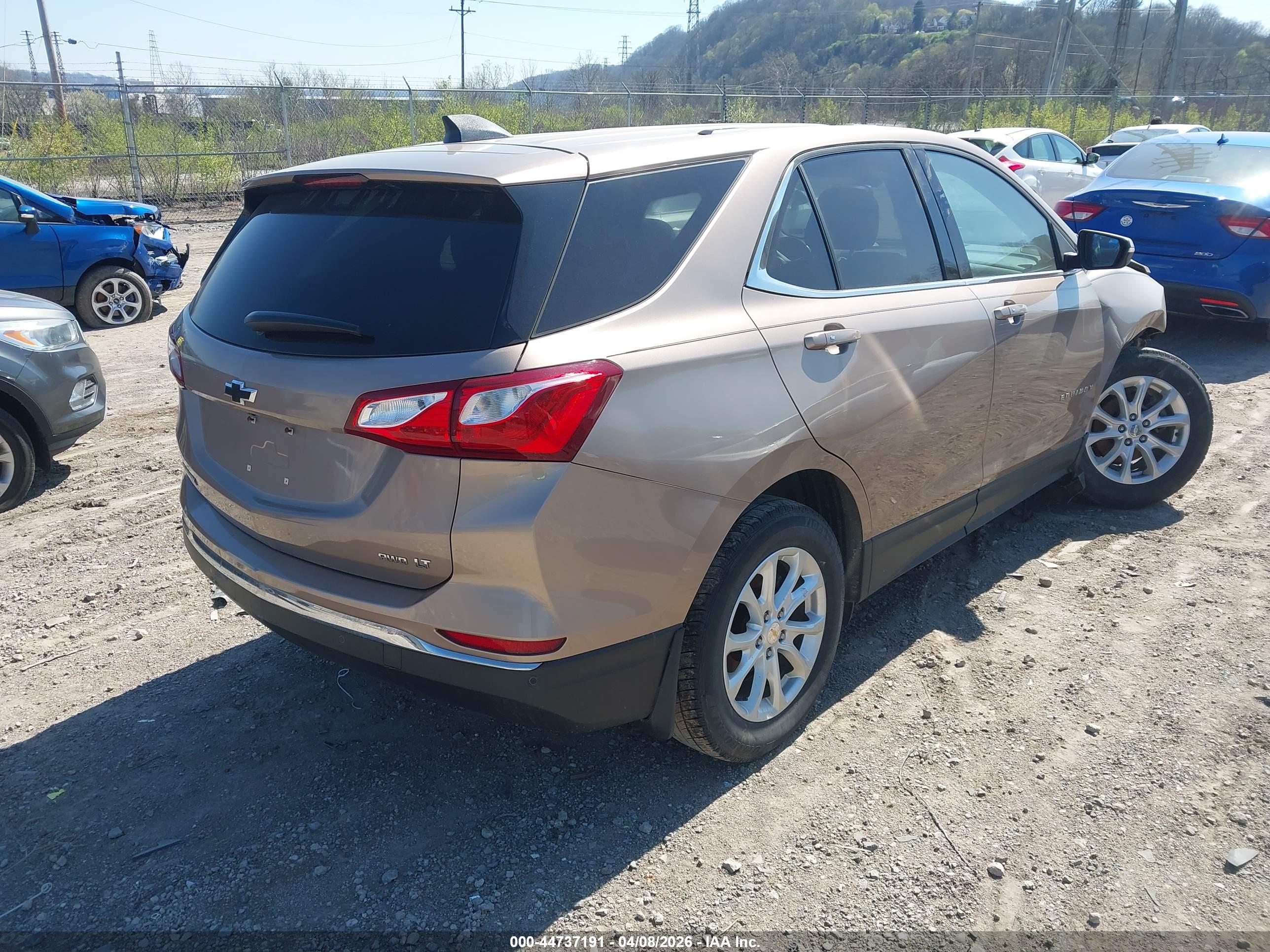 CHEVROLET EQUINOX image 4