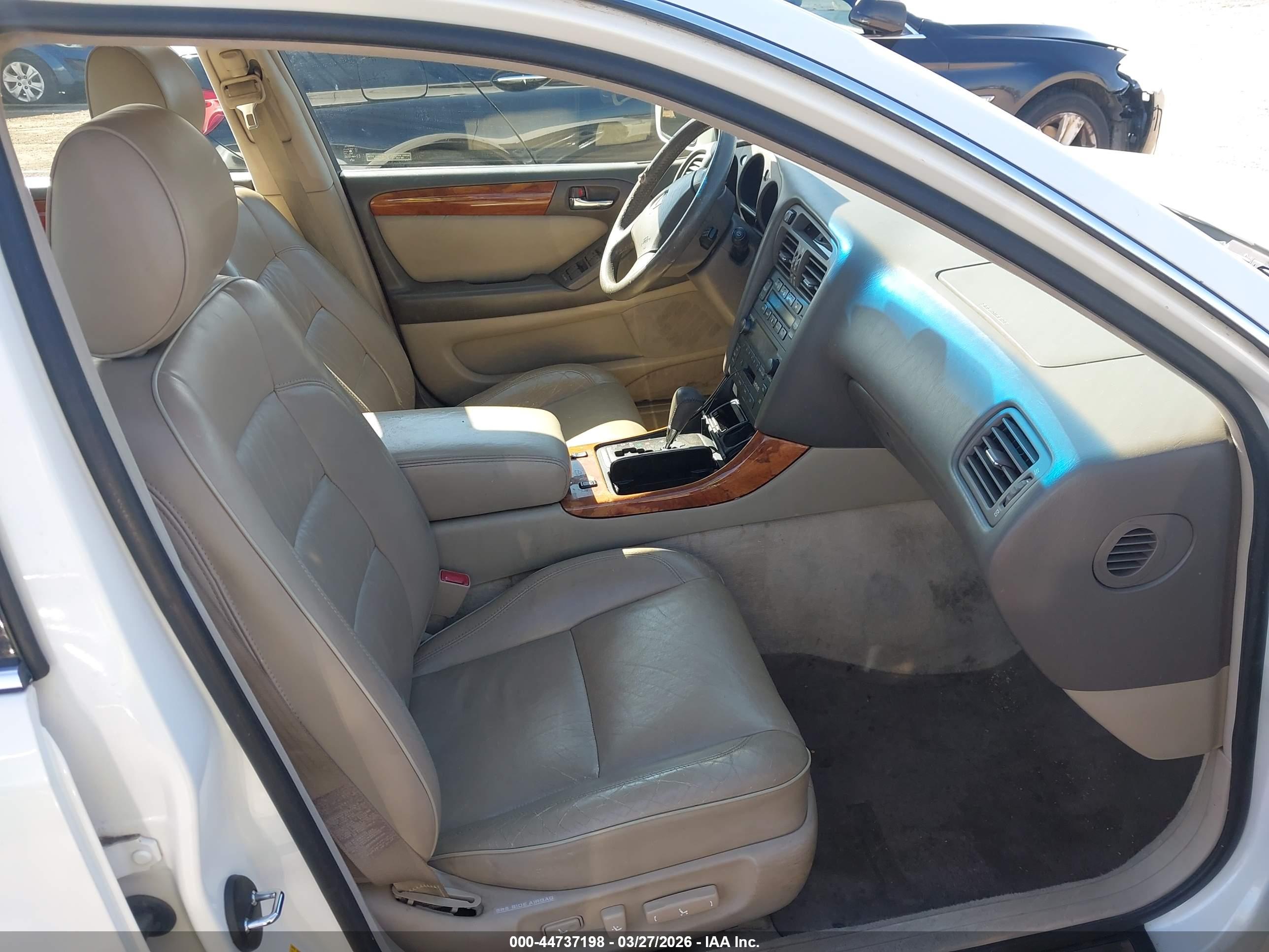 LEXUS GS image 5