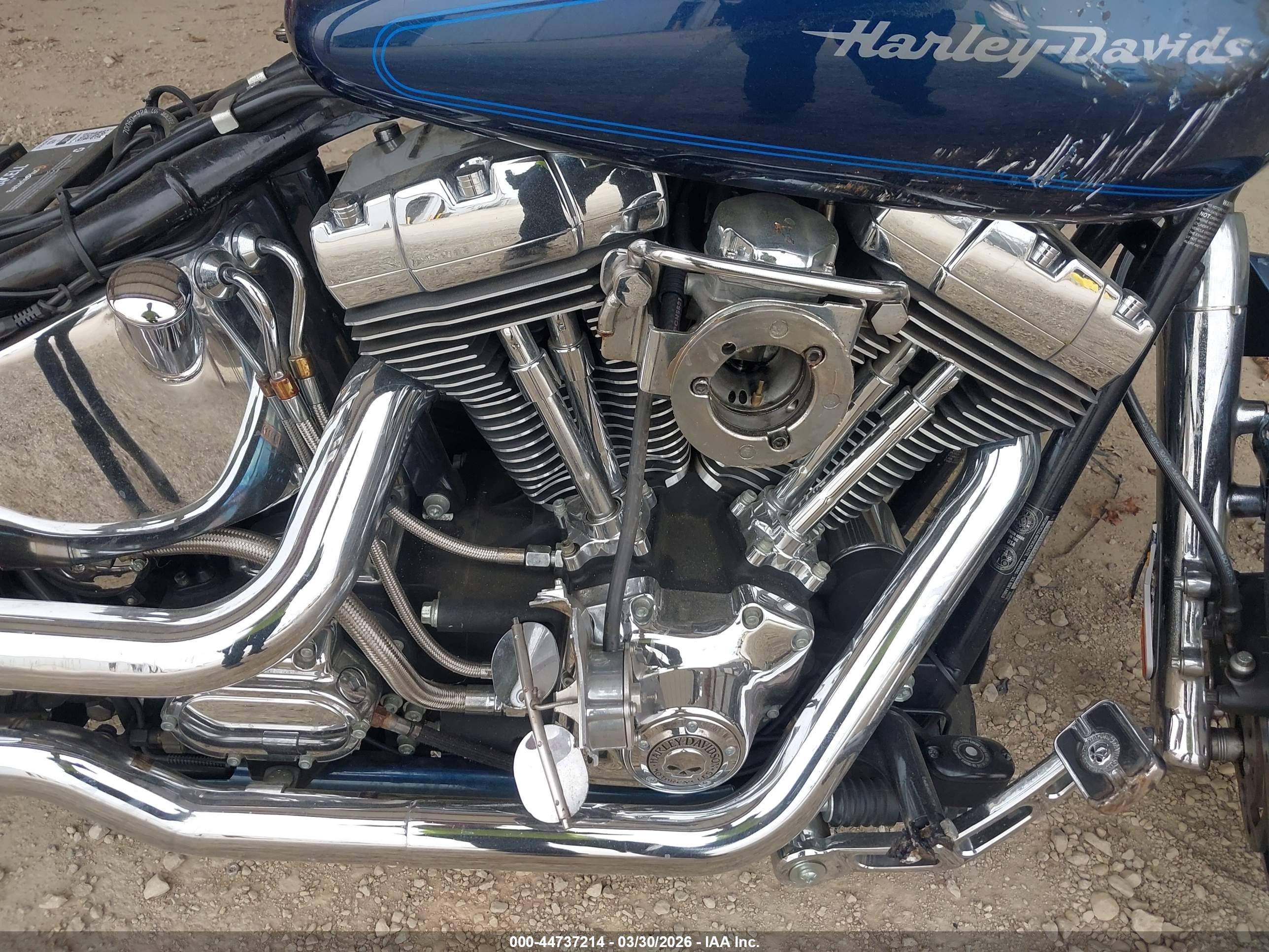 HARLEY-DAVIDSON FXSTD image 8