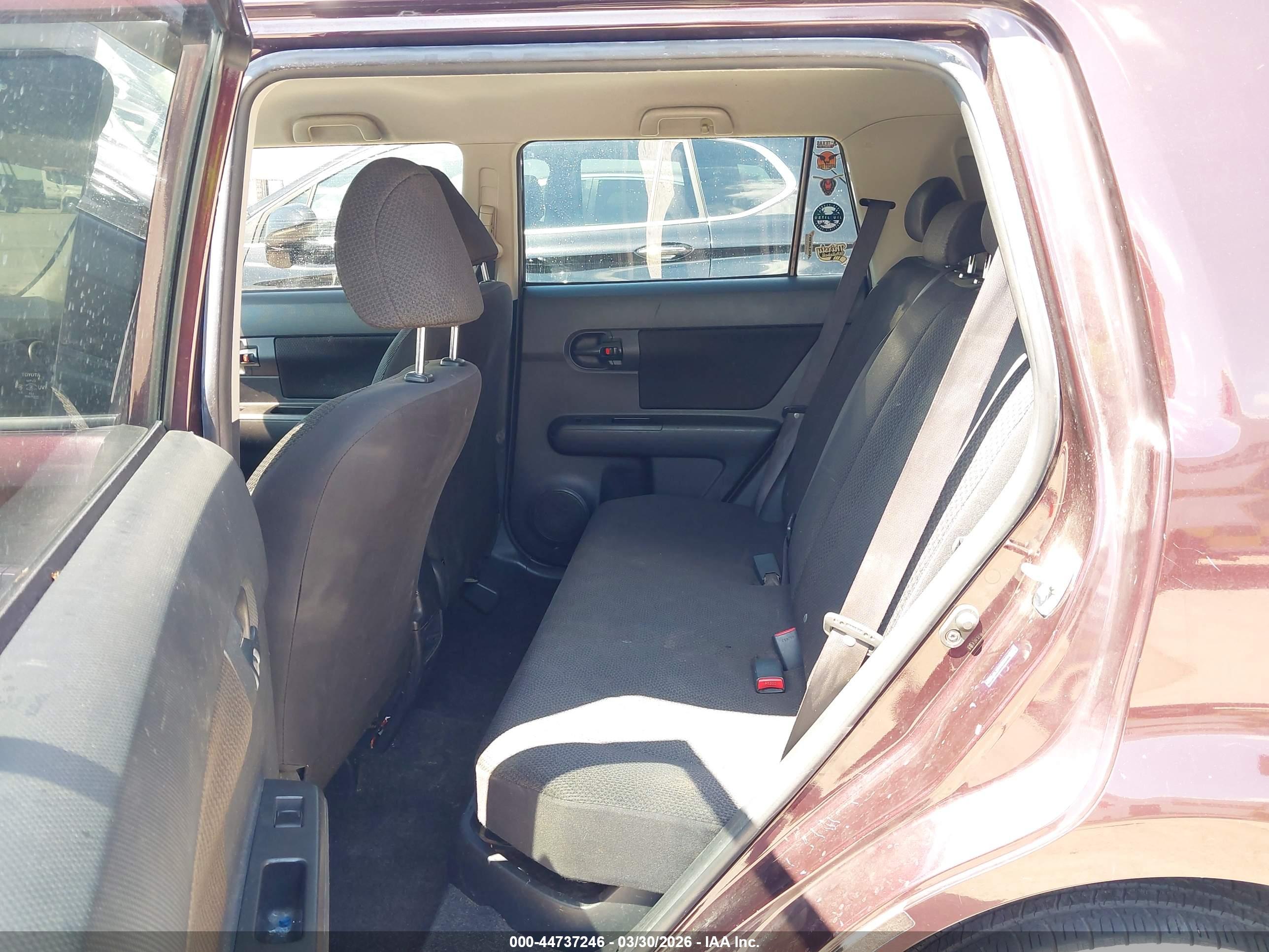 SCION XB image 8