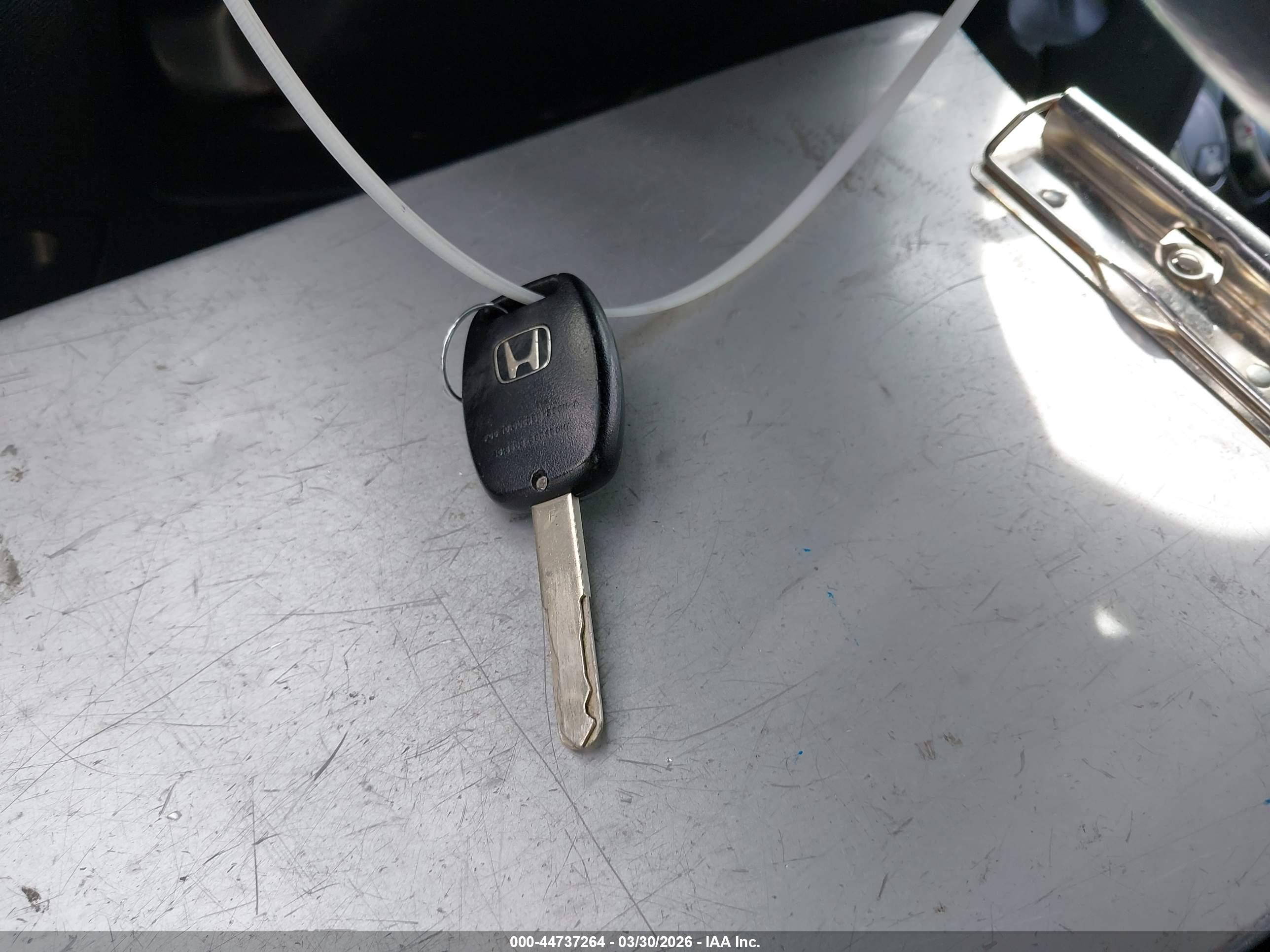 HONDA CR-V image 11
