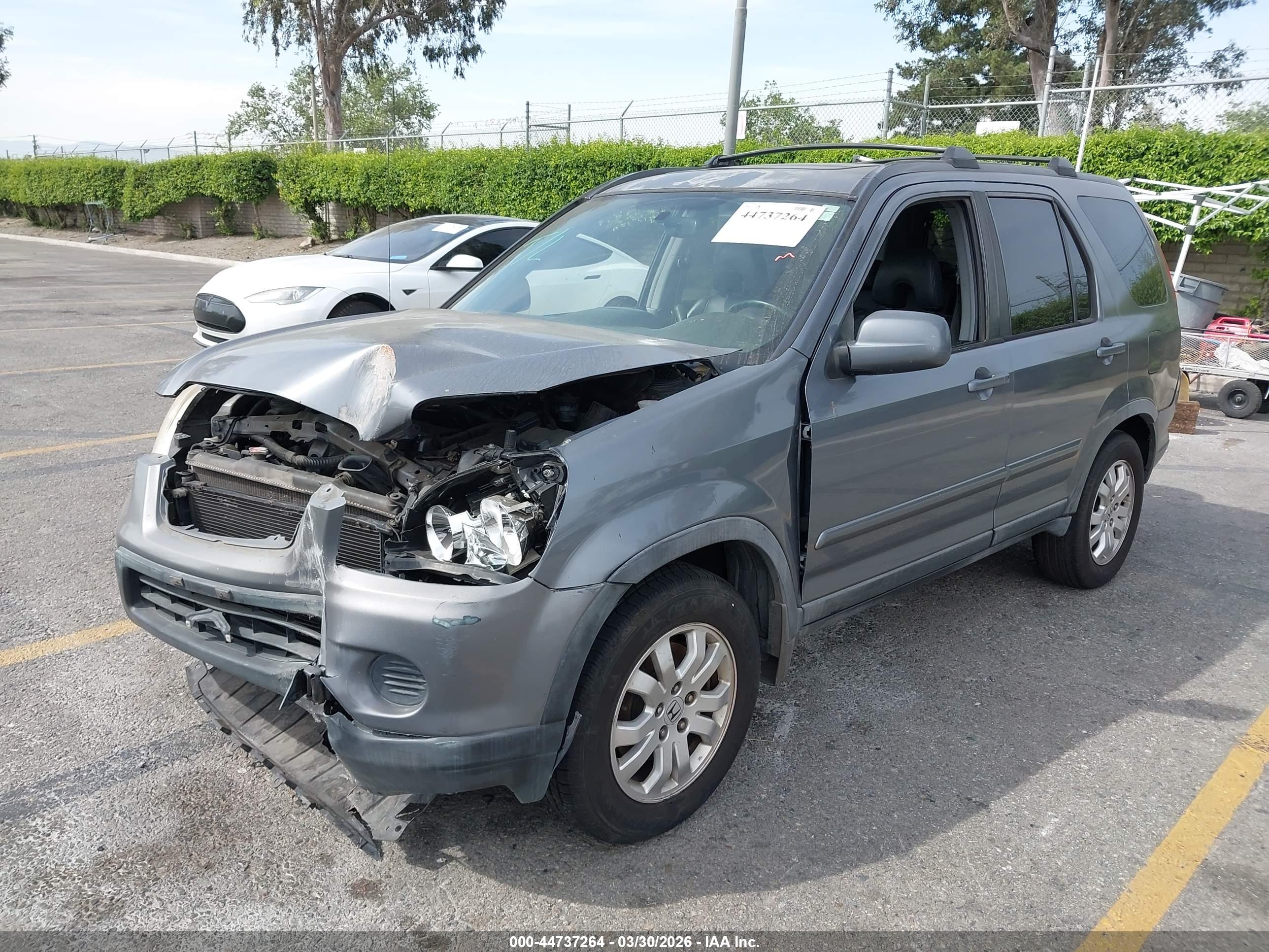 HONDA CR-V image 2