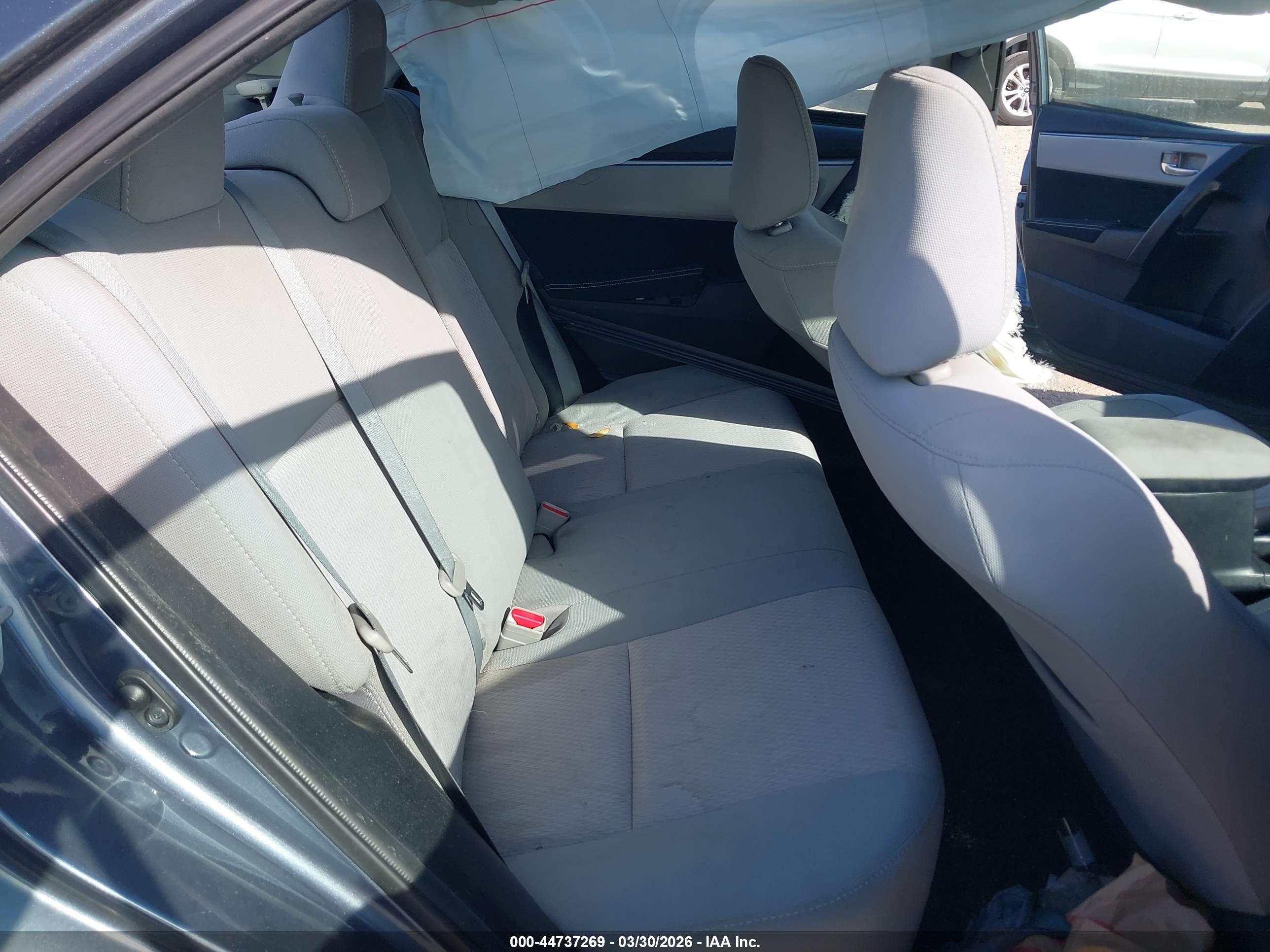 TOYOTA COROLLA image 8
