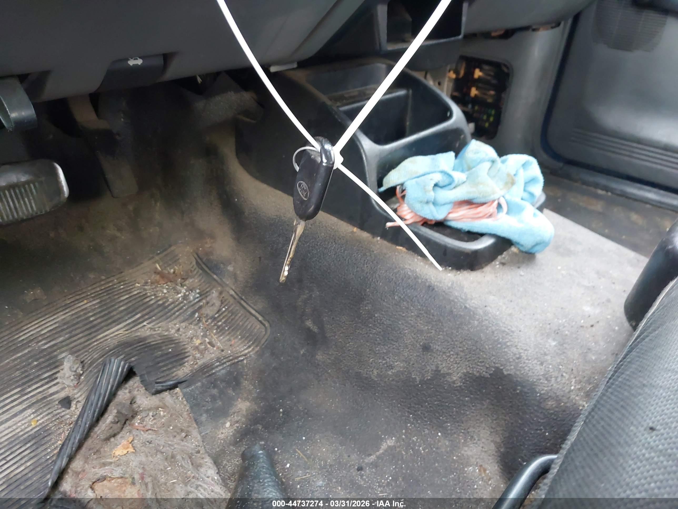 FORD RANGER image 11