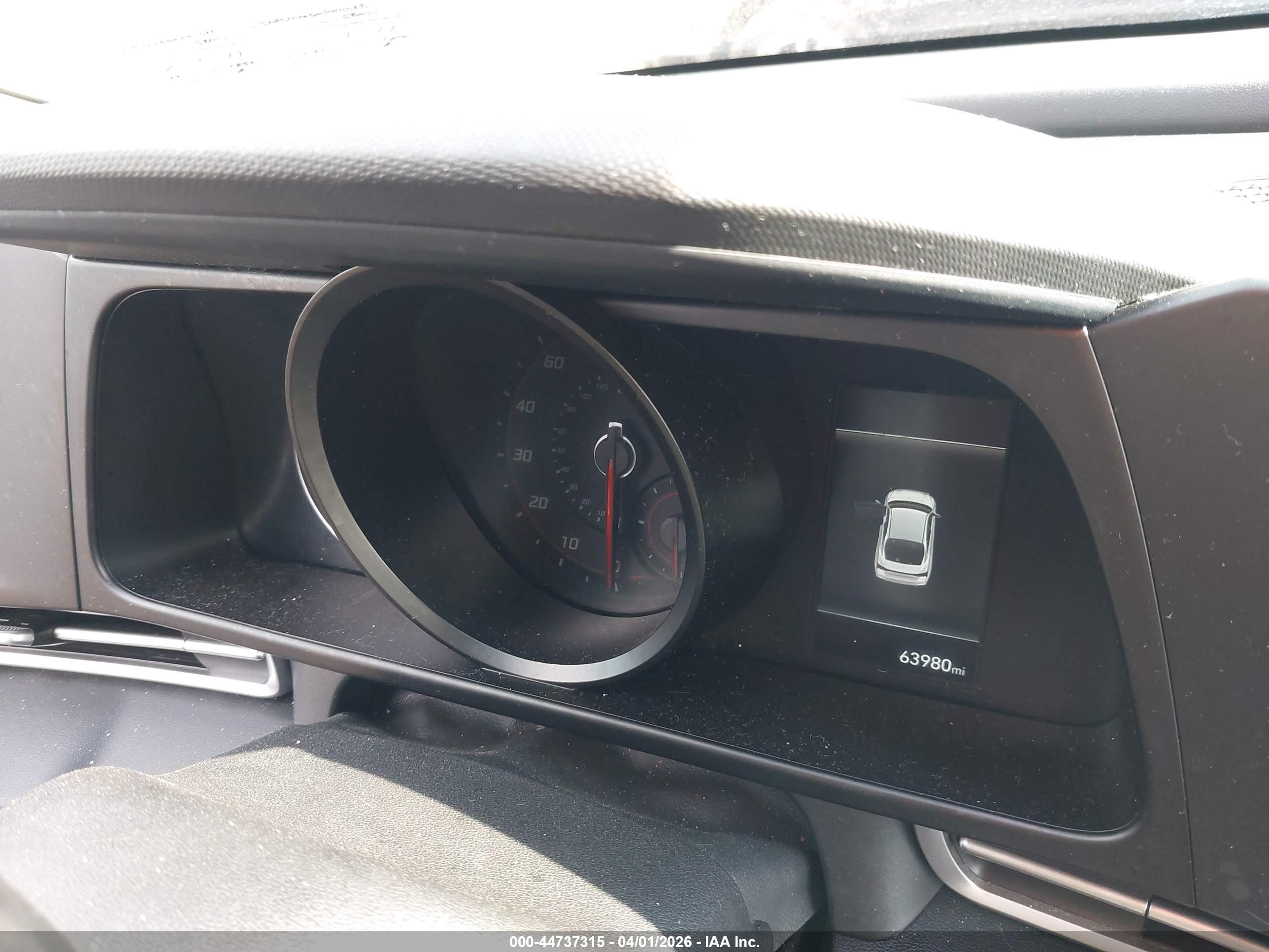 HYUNDAI ELANTRA image 7