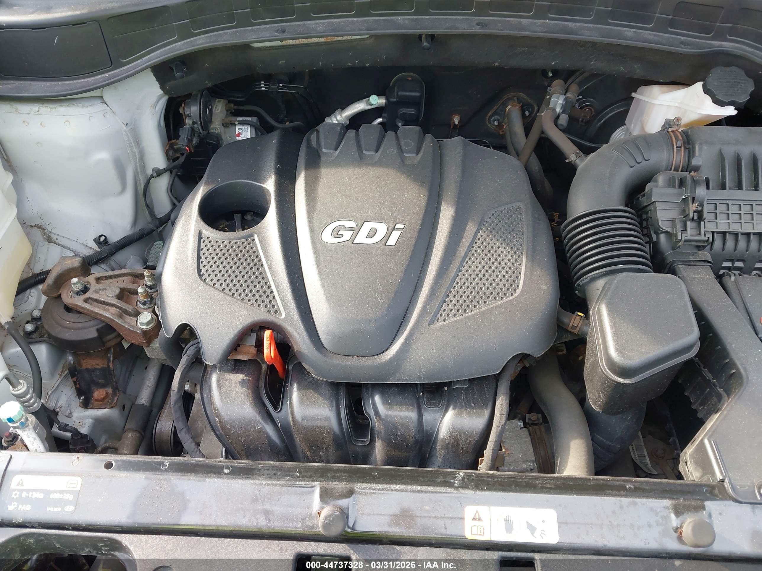HYUNDAI SANTA image 10