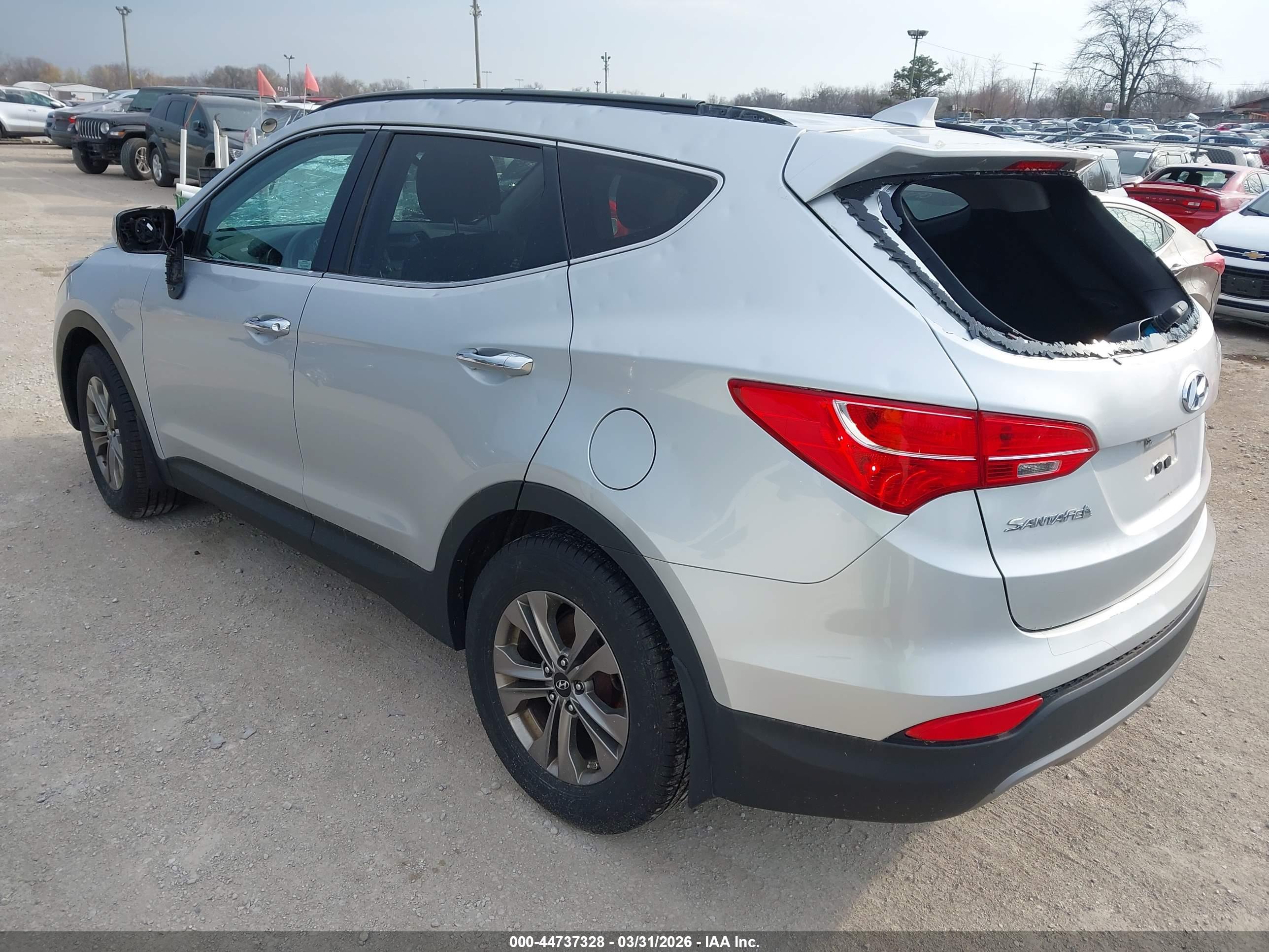 HYUNDAI SANTA image 3