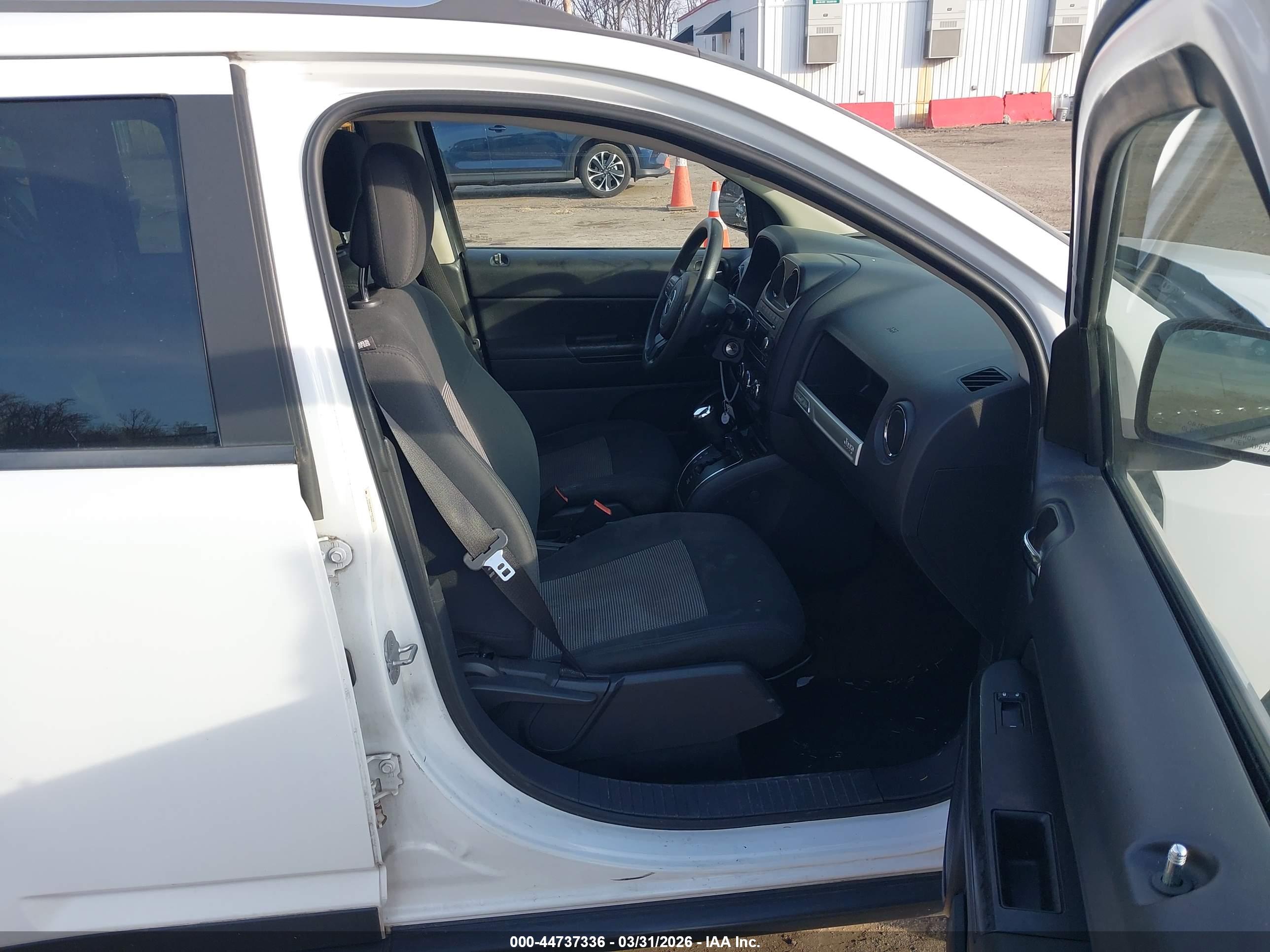 JEEP COMPASS image 5