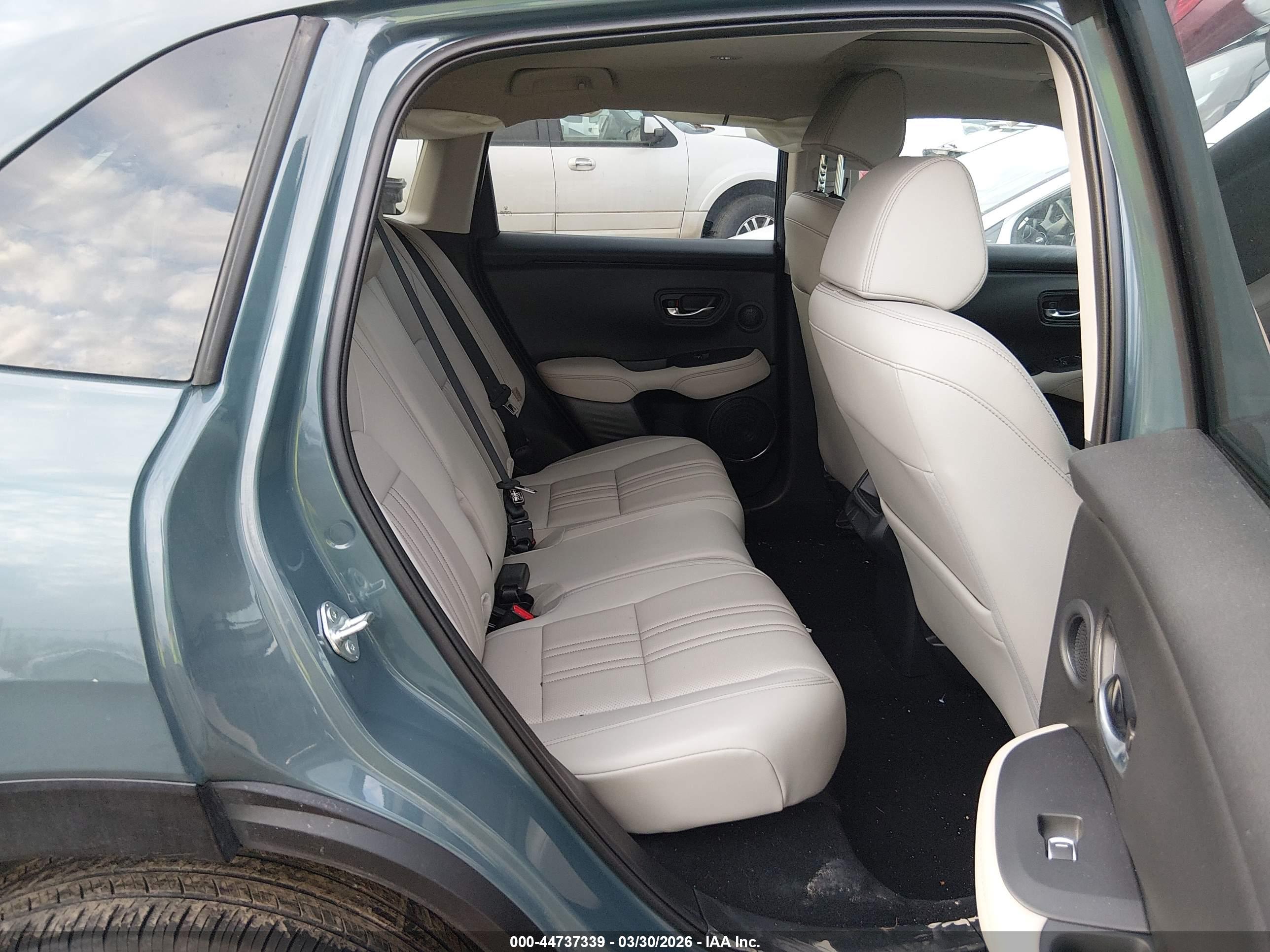 HONDA HR-V image 8