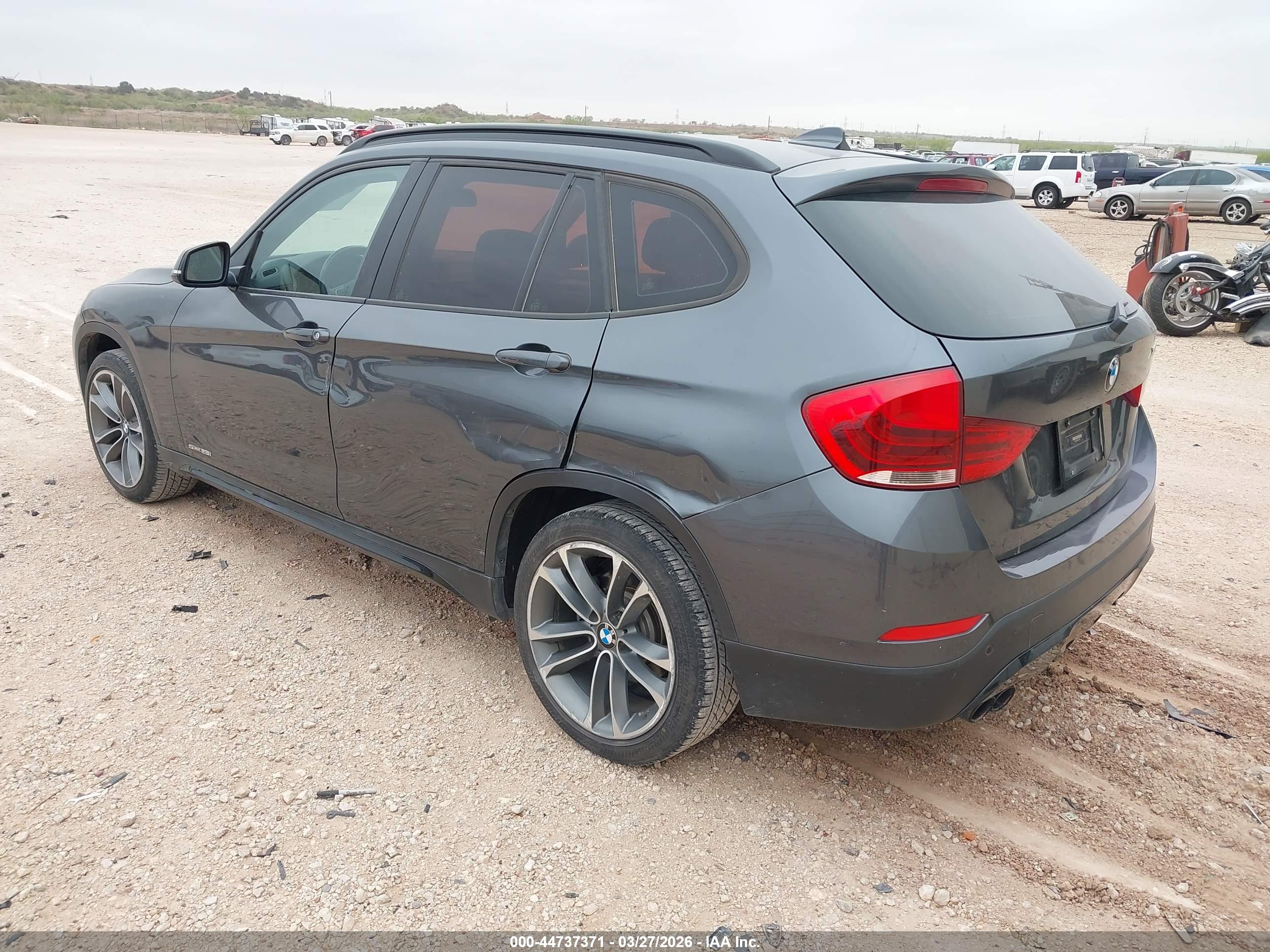 BMW X1 image 3