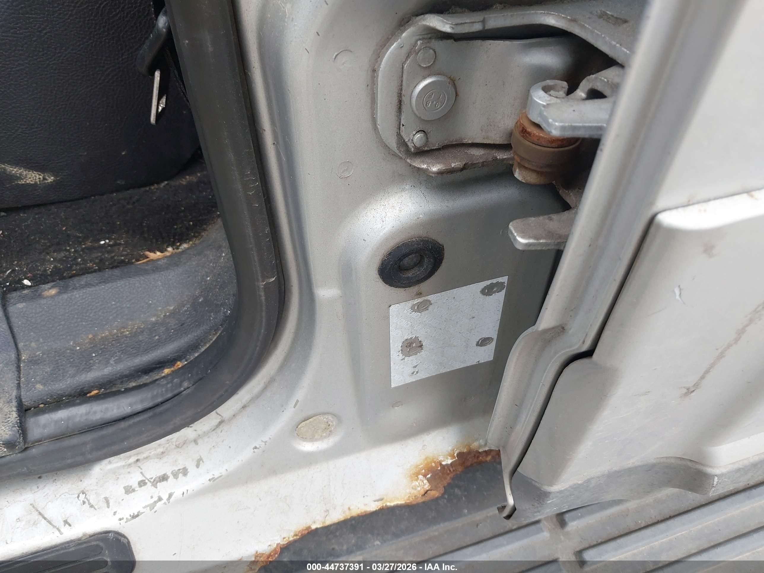 LINCOLN NAVIGATOR image 9