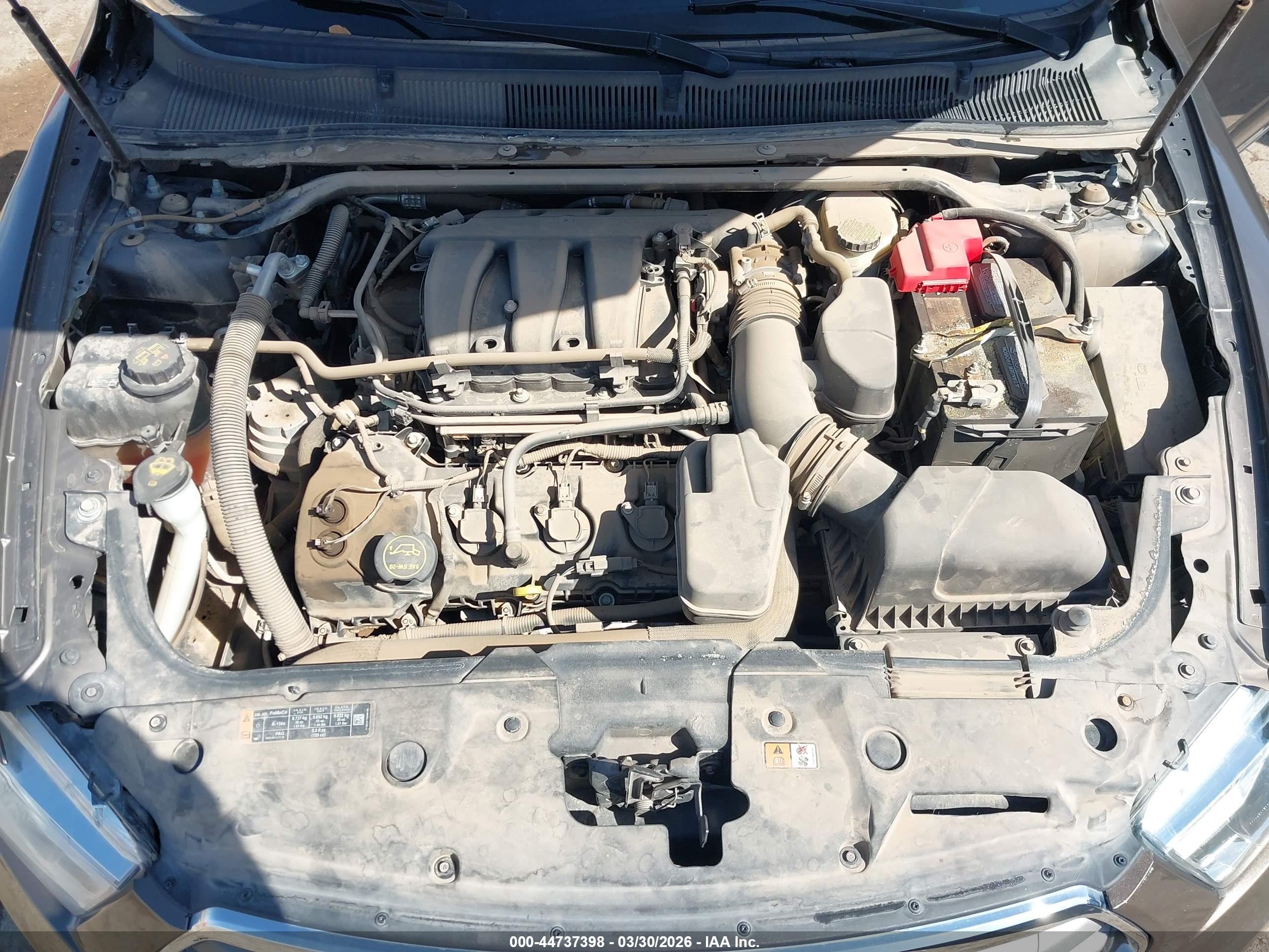 FORD TAURUS image 10