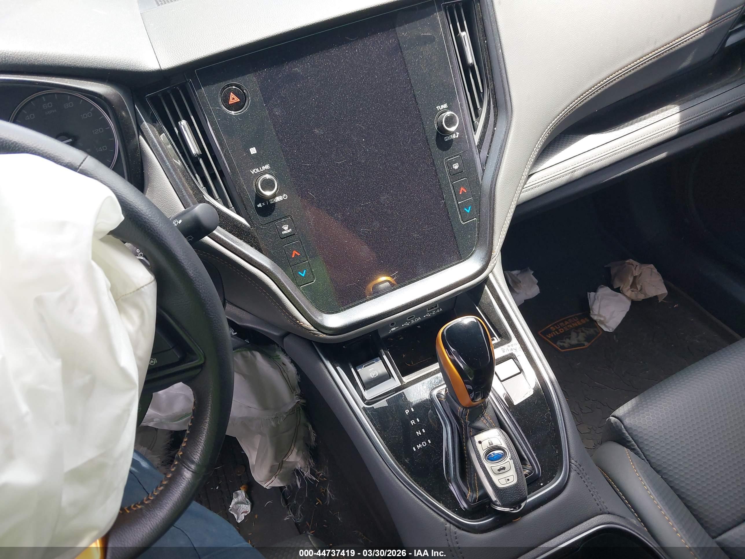 SUBARU OUTBACK image 11