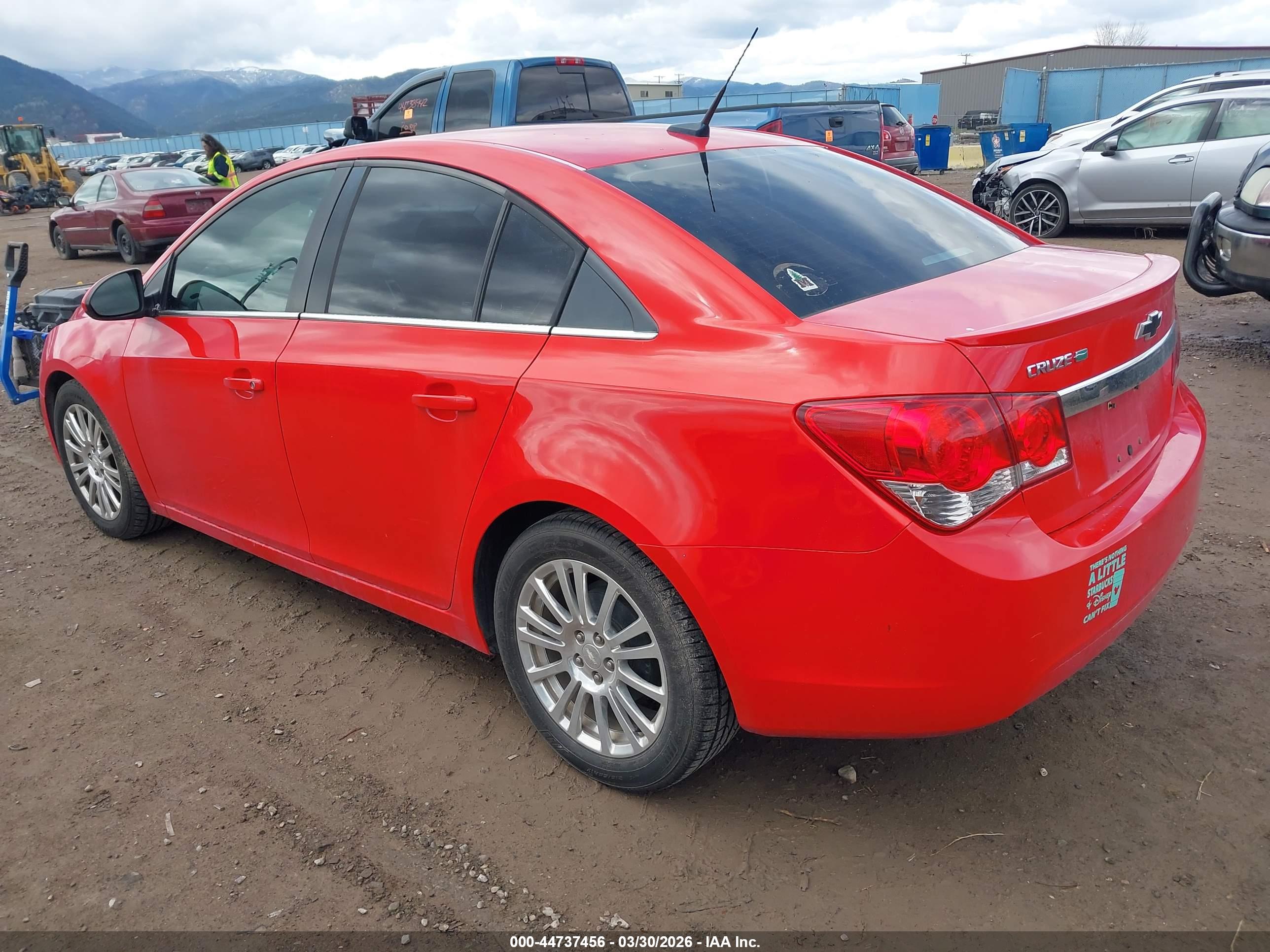 CHEVROLET CRUZE image 3