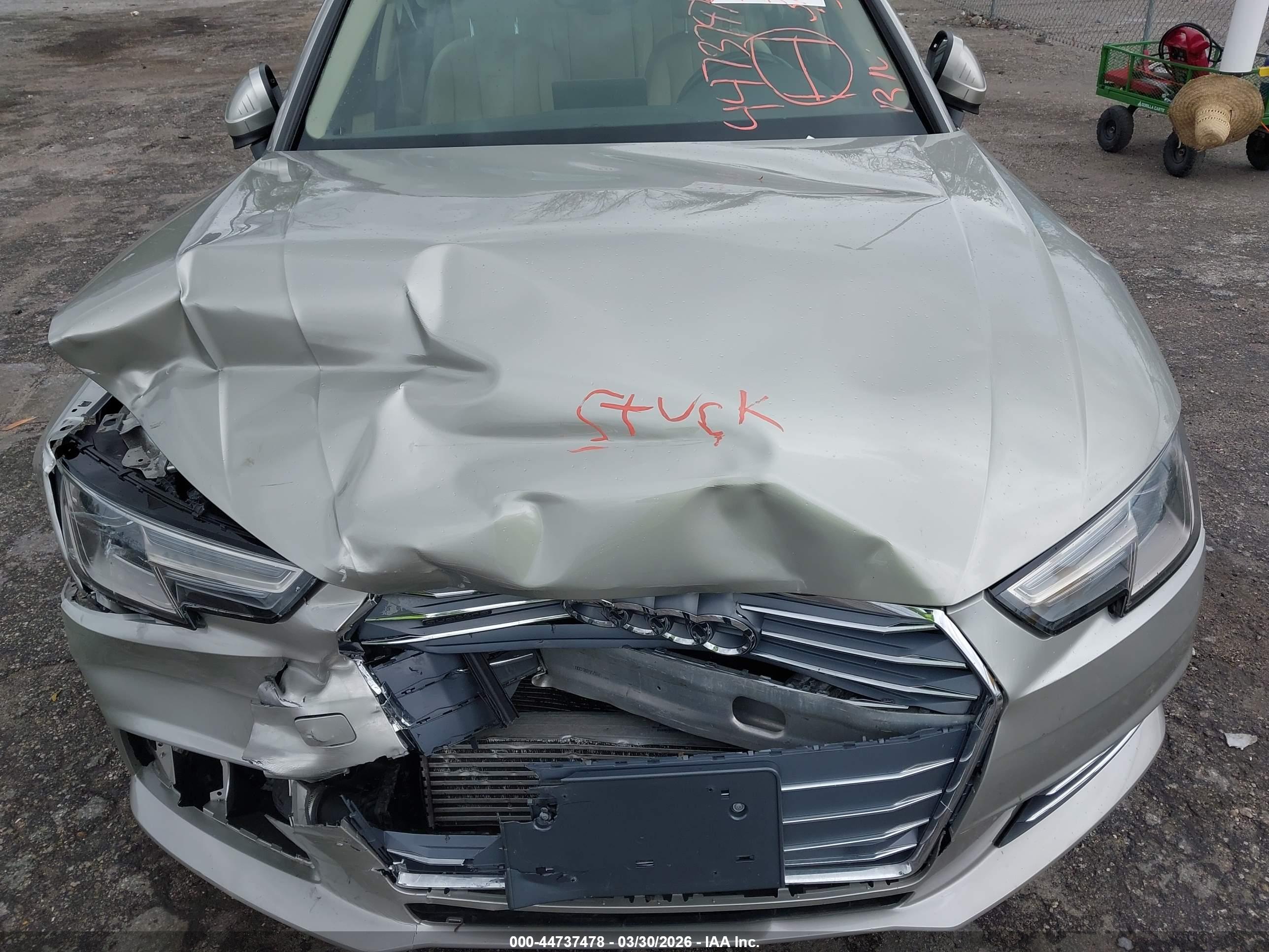 AUDI A4 image 10