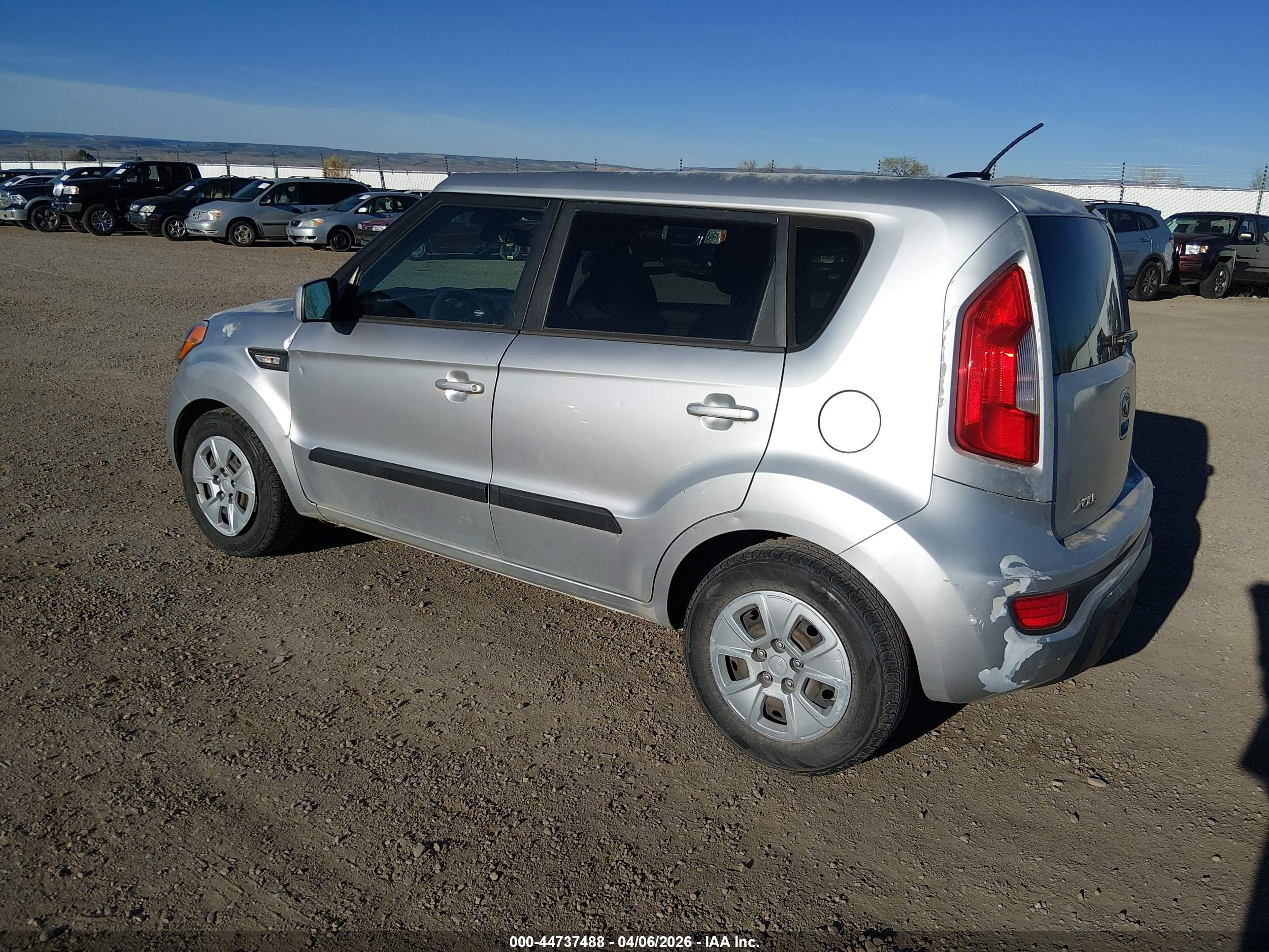 KIA SOUL image 3