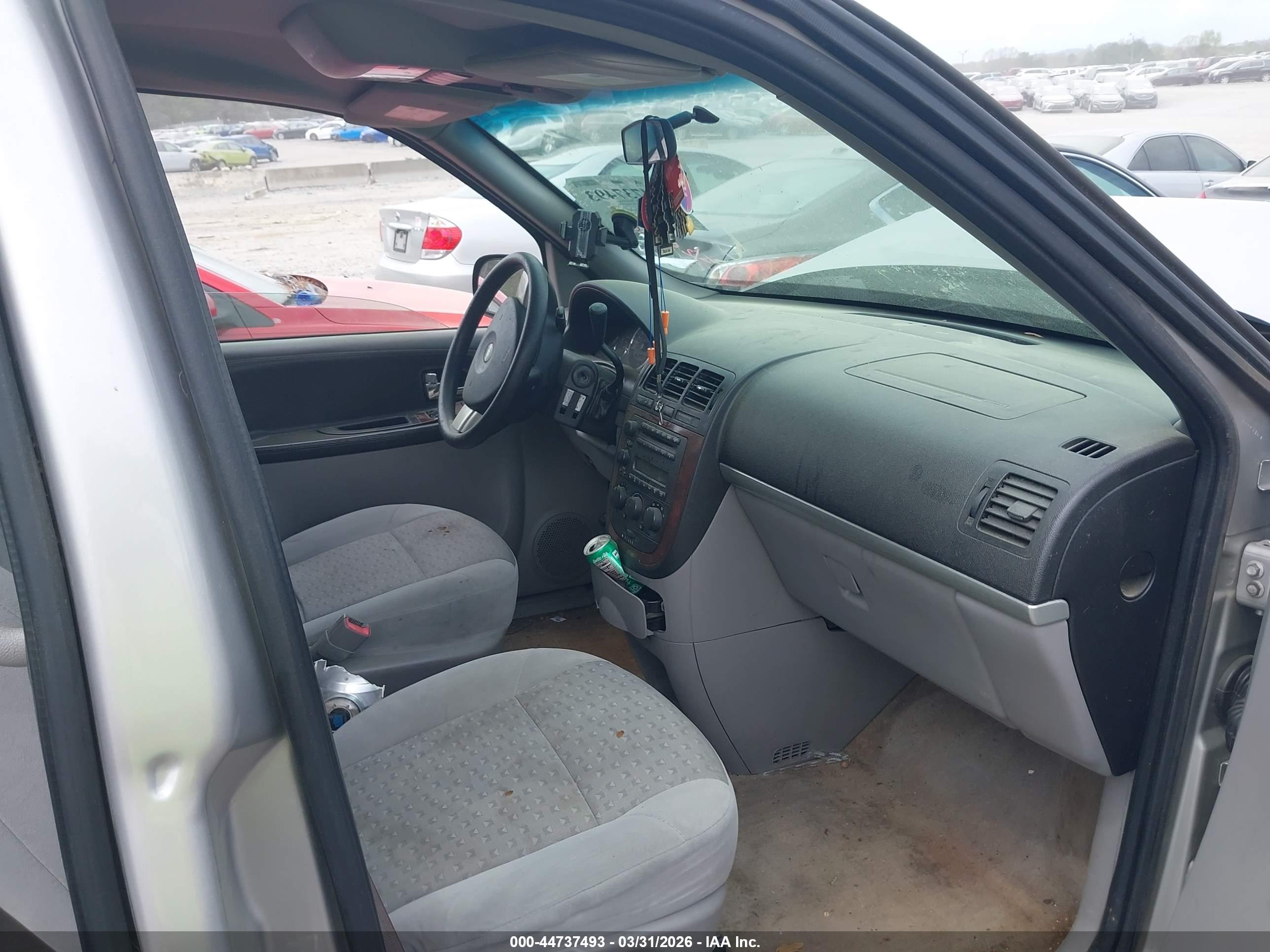 CHEVROLET UPLANDER image 5