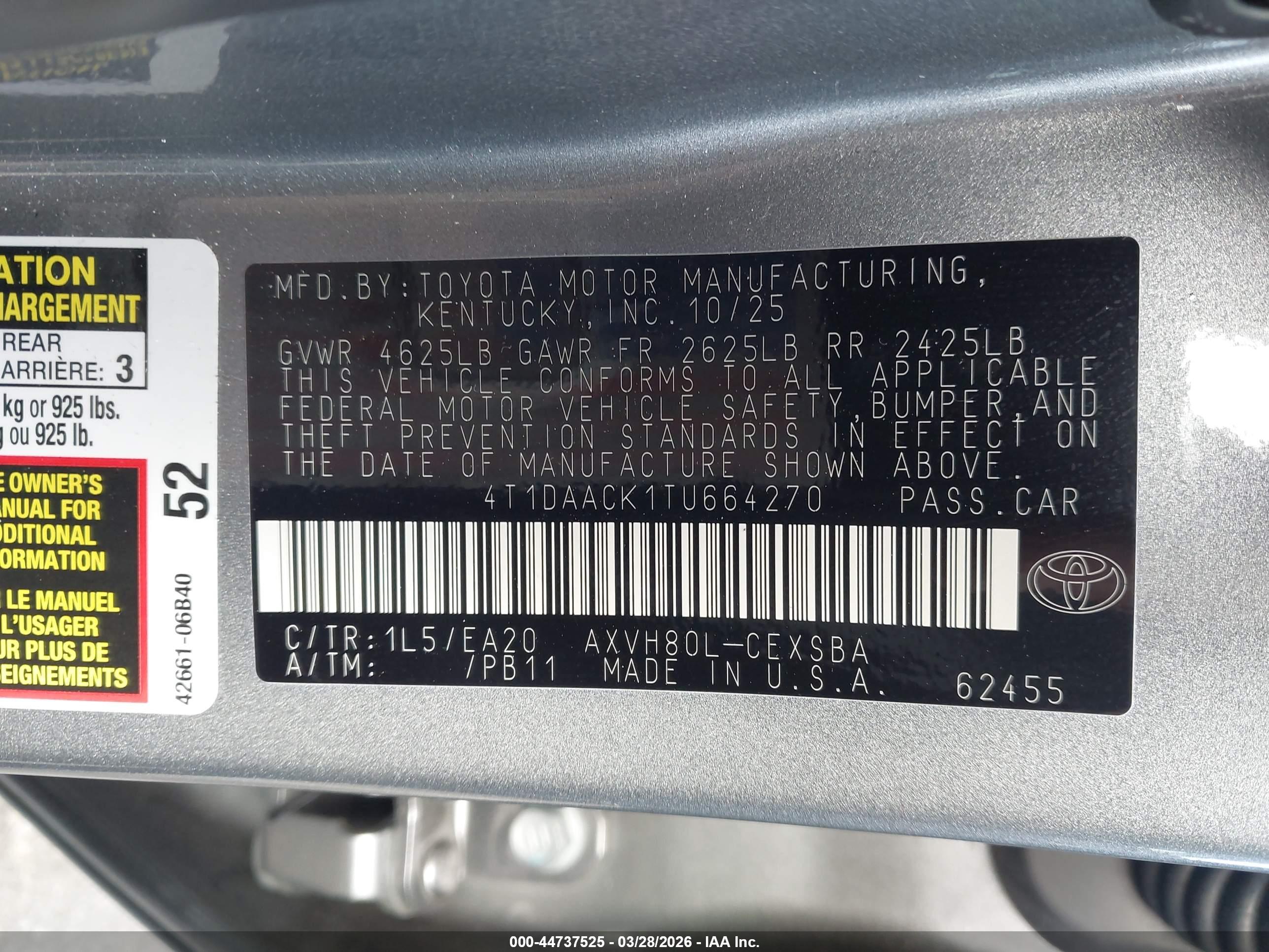 TOYOTA CAMRY image 9