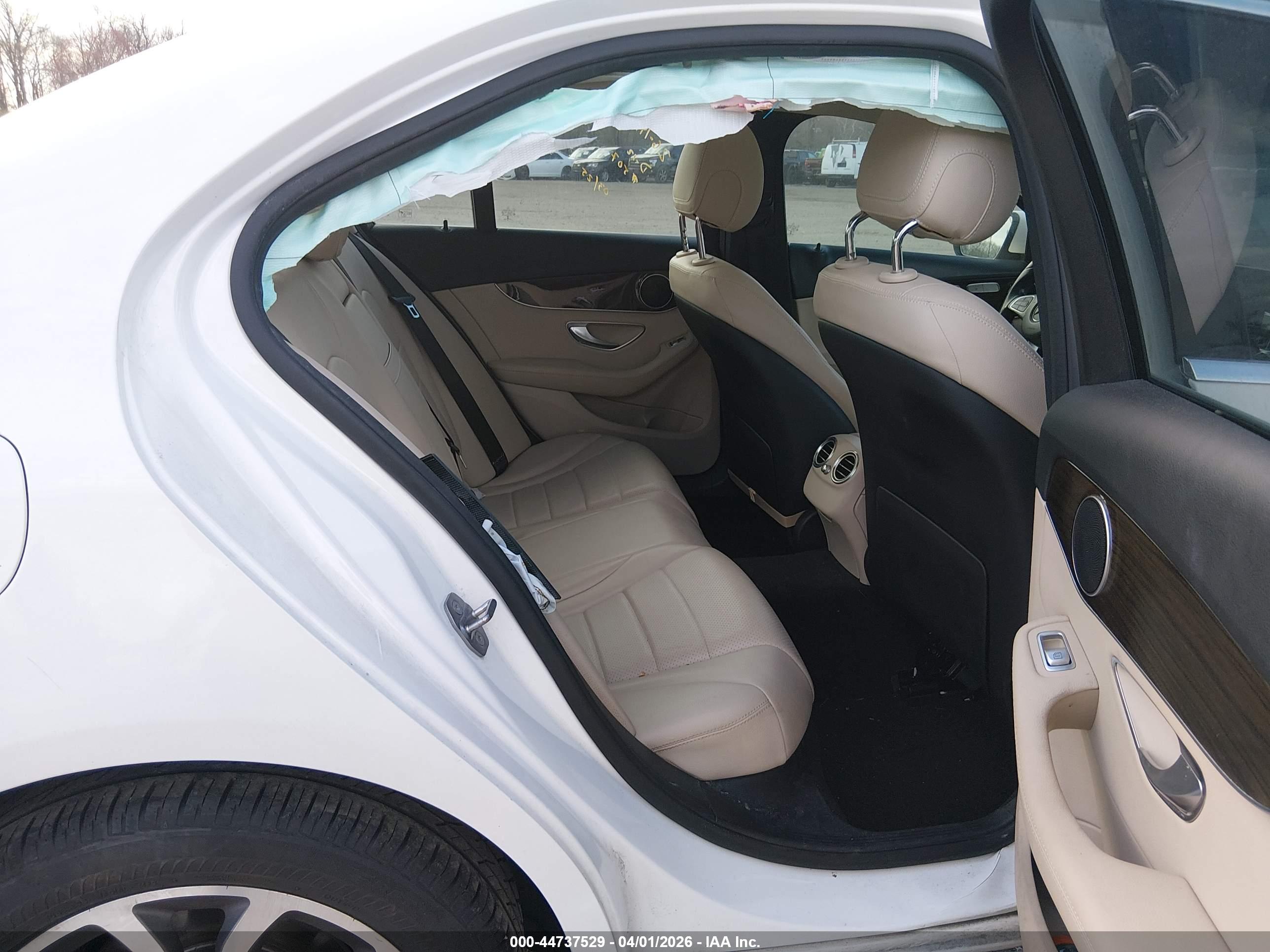 MERCEDES-BENZ C image 8