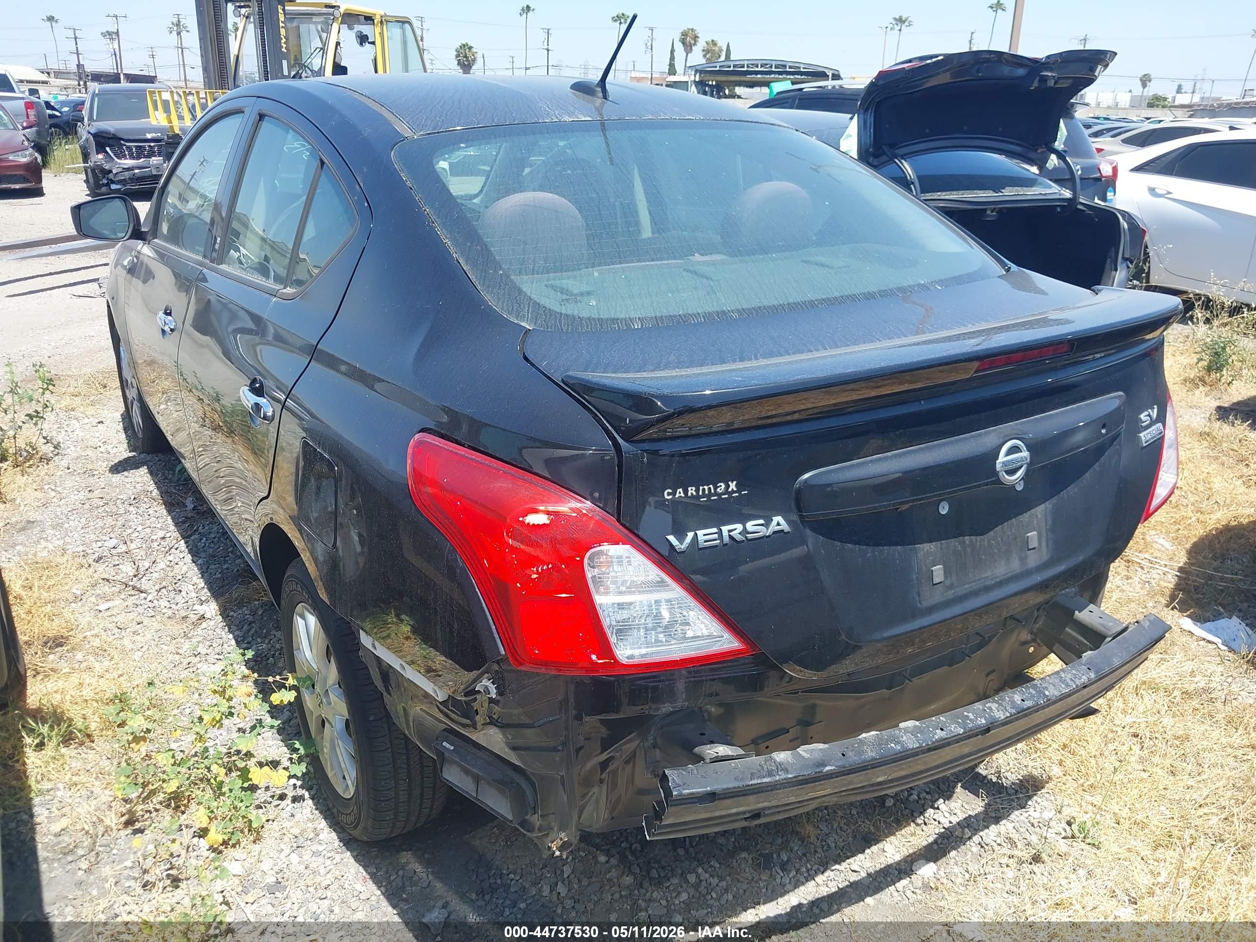 NISSAN VERSA image 3