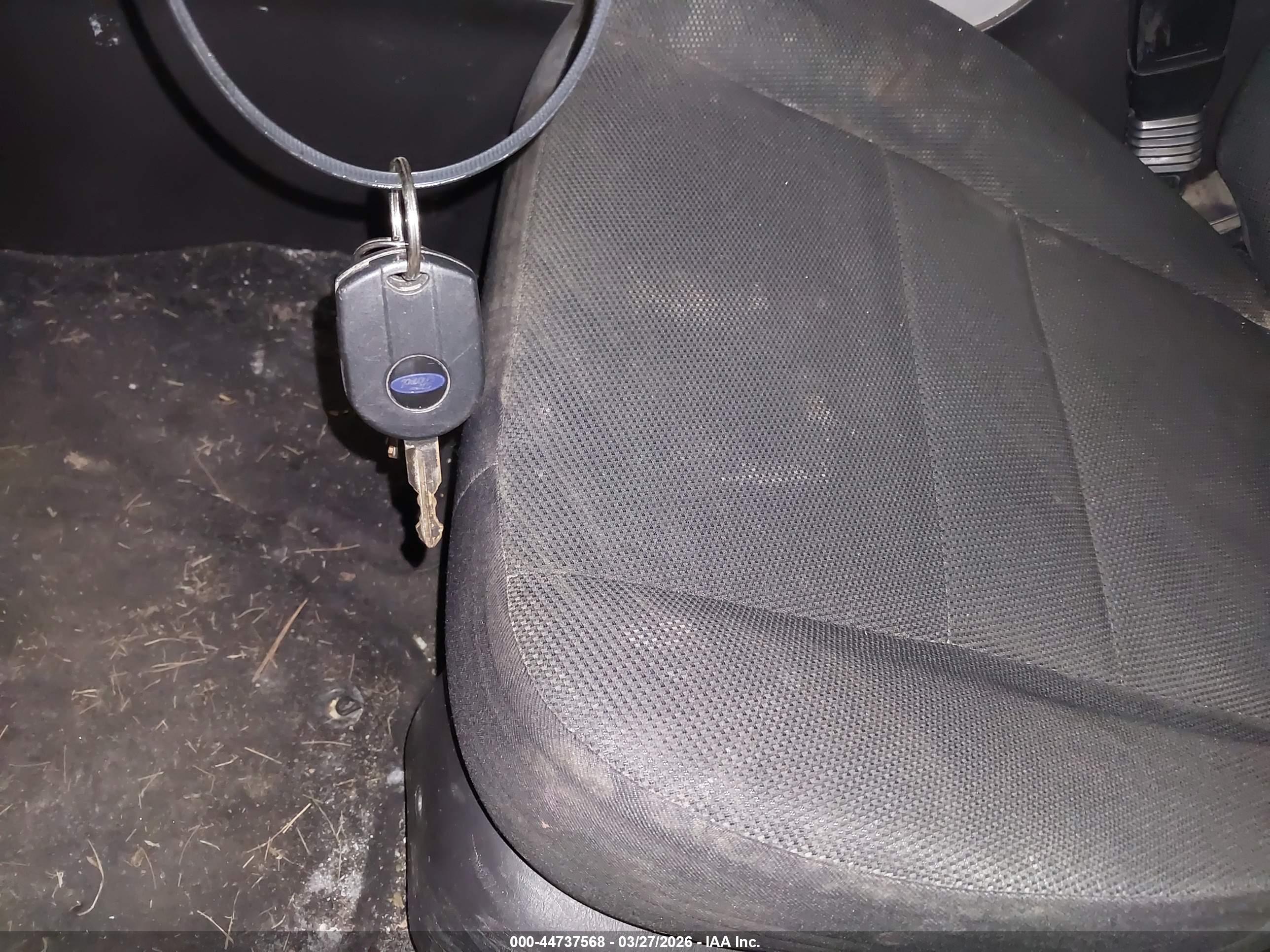 FORD ESCAPE image 11
