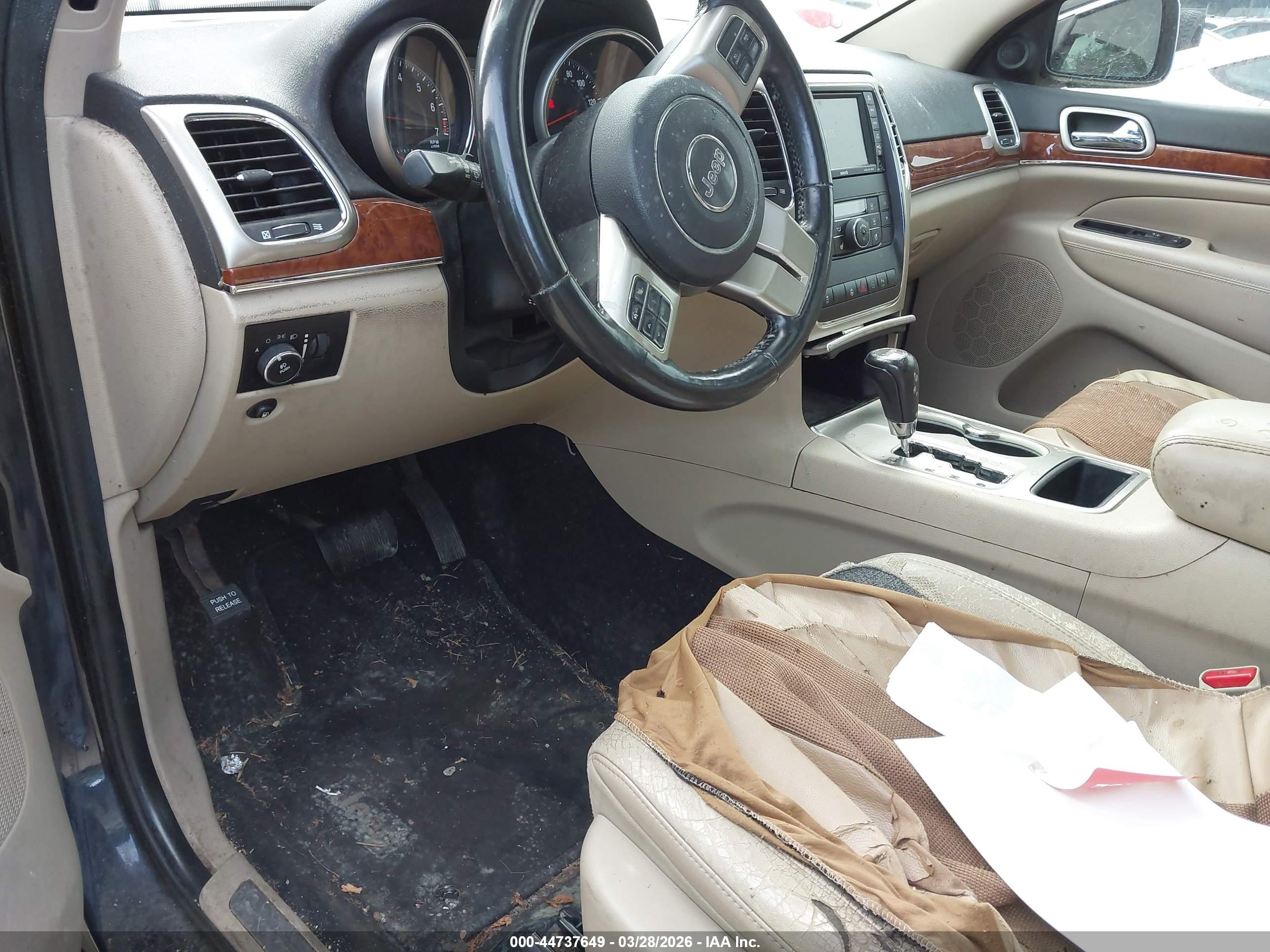 JEEP GRAND image 6